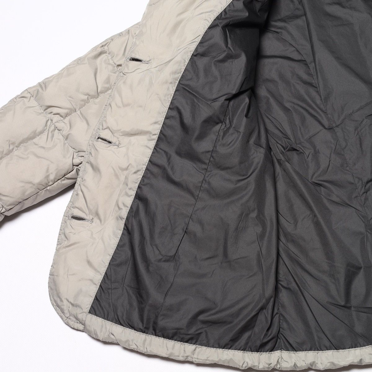 Eleventy Eleventy Goose Down Nylon Jacket Puffer Grey Size M / US 6-8 / IT 42-44 - 16 Thumbnail