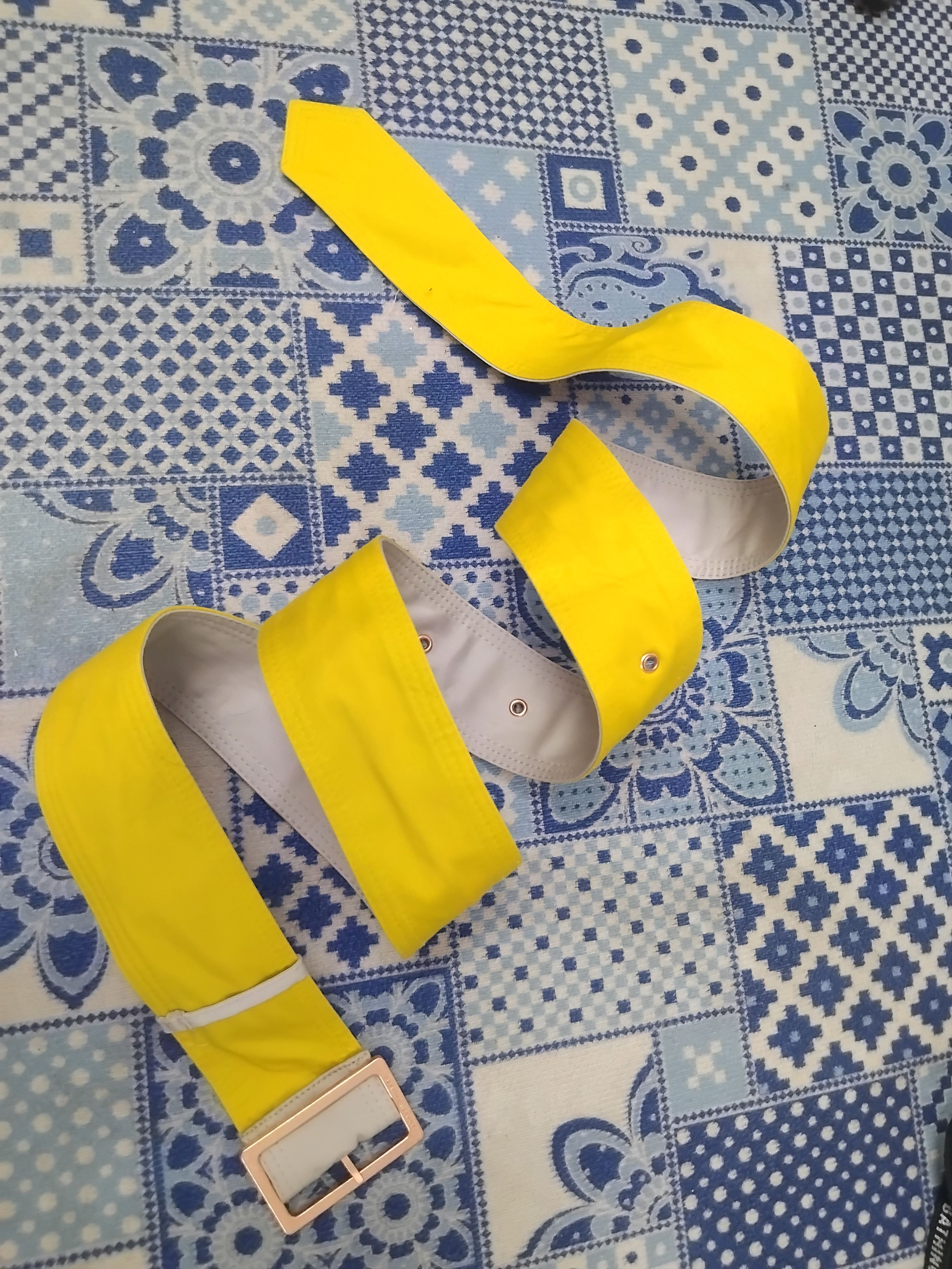 Armani Exchange 💥Armani exchange yellow colour cotton belt Size ONE SIZE - 8 Thumbnail