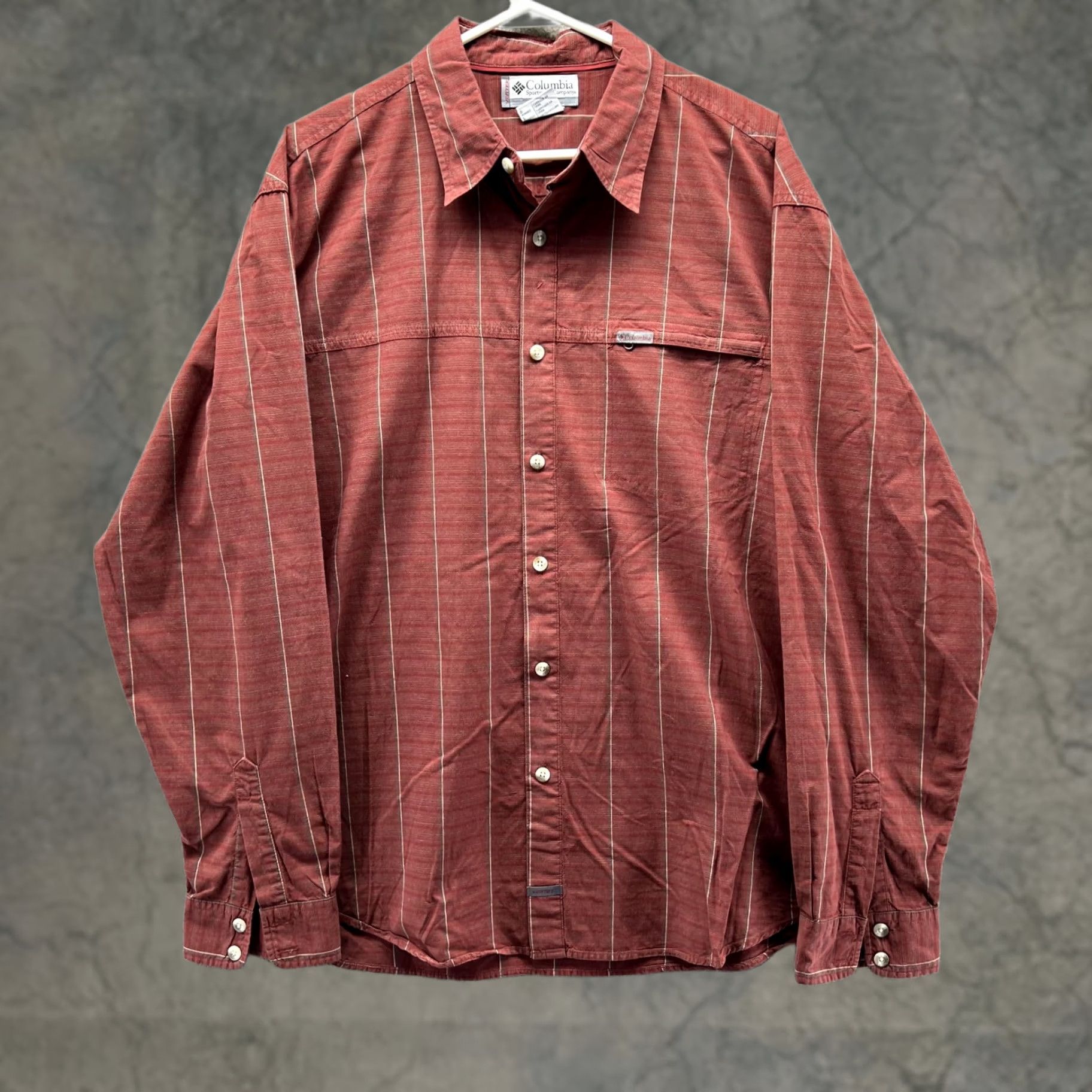 Vintage VINTAGE Columbia Shirt Men Large Check Red Casual Button Down Striped Sportswear Vtg Size US L / EU 52-54 / 3 - 1 Thumbnail