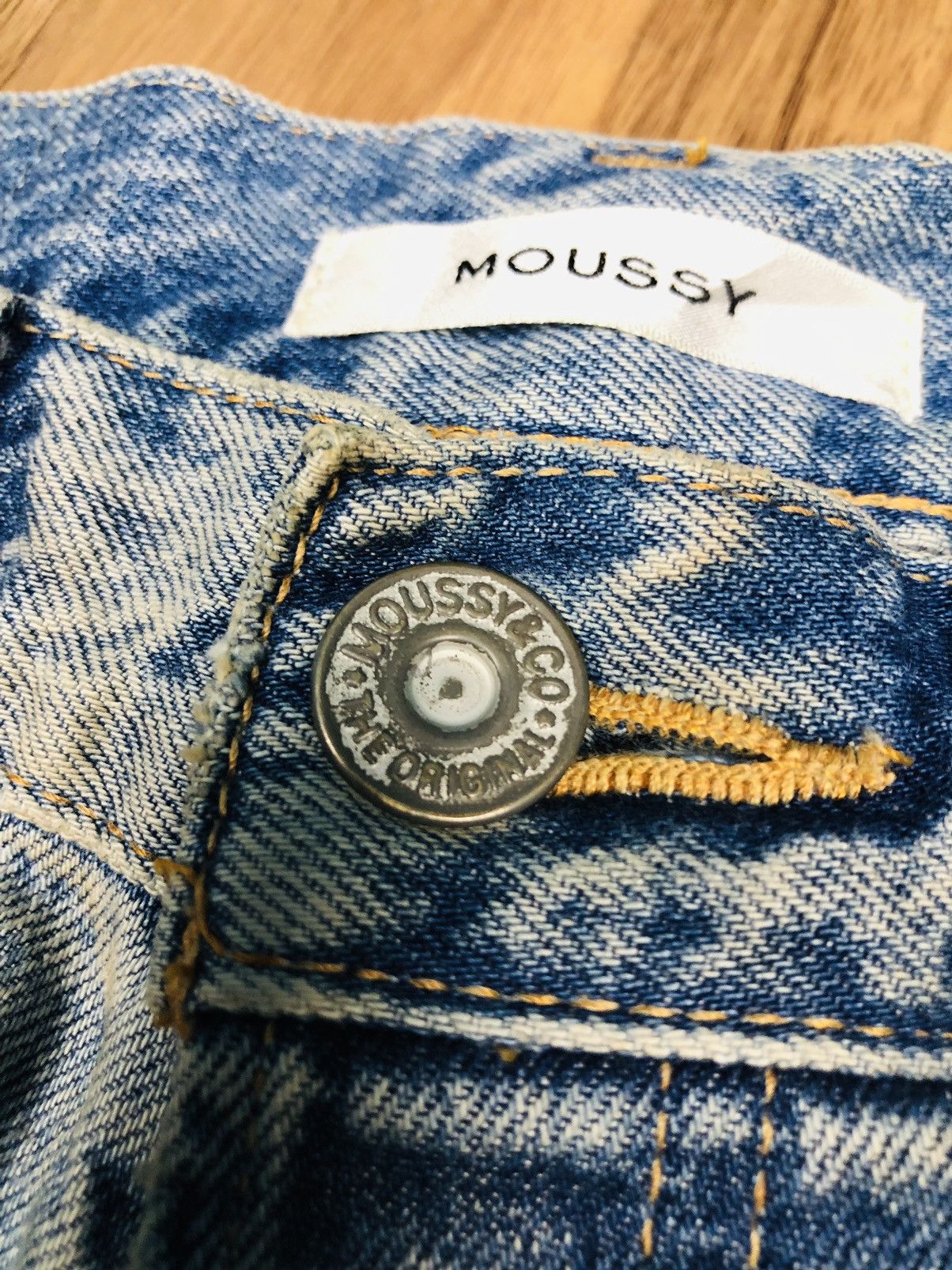 MOUSSY Distressed Moussy Denim Jeans (21) Size 23" - 7 Thumbnail