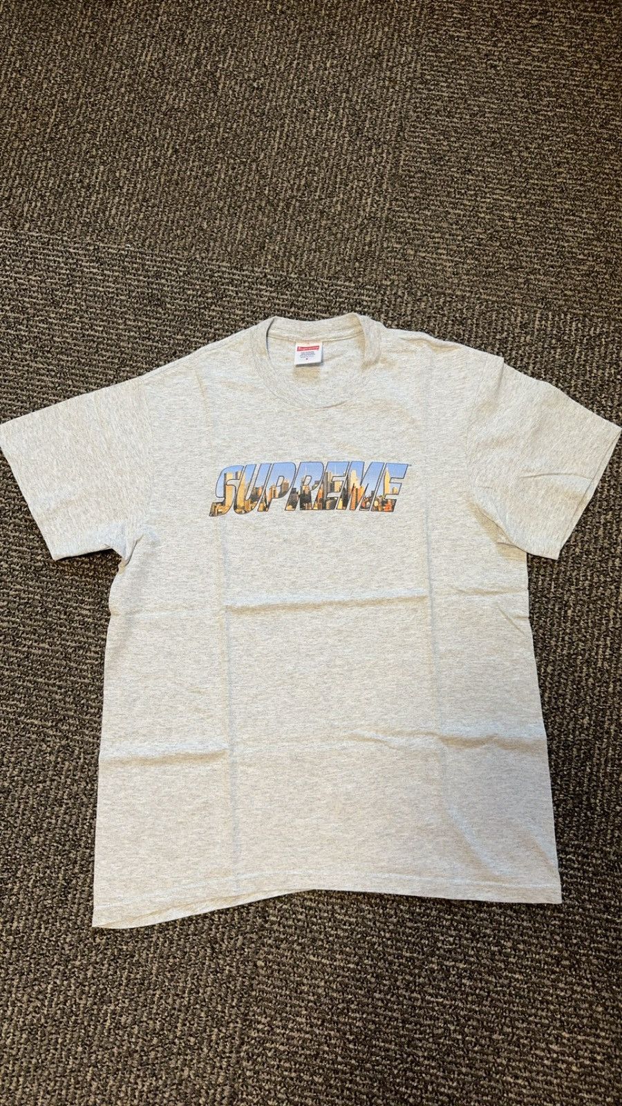Supreme Gotham Tee ‘Ash Grey’