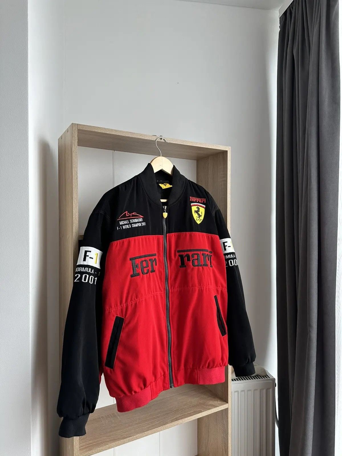 Ferrari × Formula 1 Vintage Ferrari Racing Red Formula Uno Jacket Size US M / EU 48-50 / 2 - 8 Thumbnail