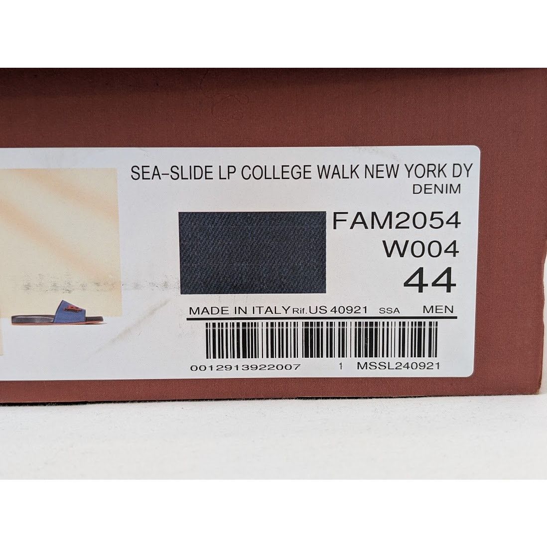Loro Piana o1rshd1 Sea-Slide LP College Walk New York Dy in Blue/Black Size US 11 / EU 44 - 21 Thumbnail