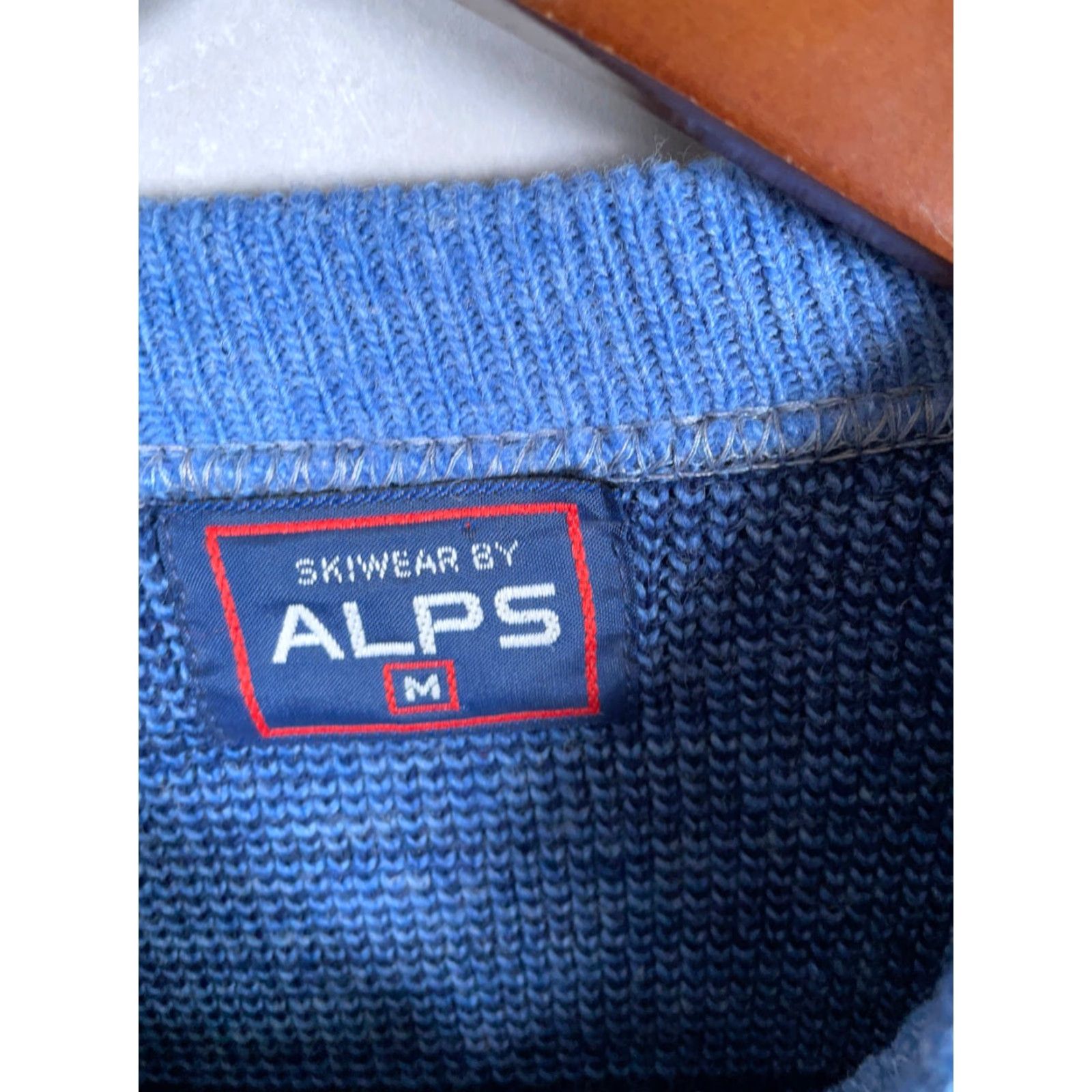 Vintage VINTAGE Alps Sweater Adult Medium Blue Fair Isle Knit Crewneck 90s Ski Lodge Mens Size US M / EU 48-50 / 2 - 3 Thumbnail