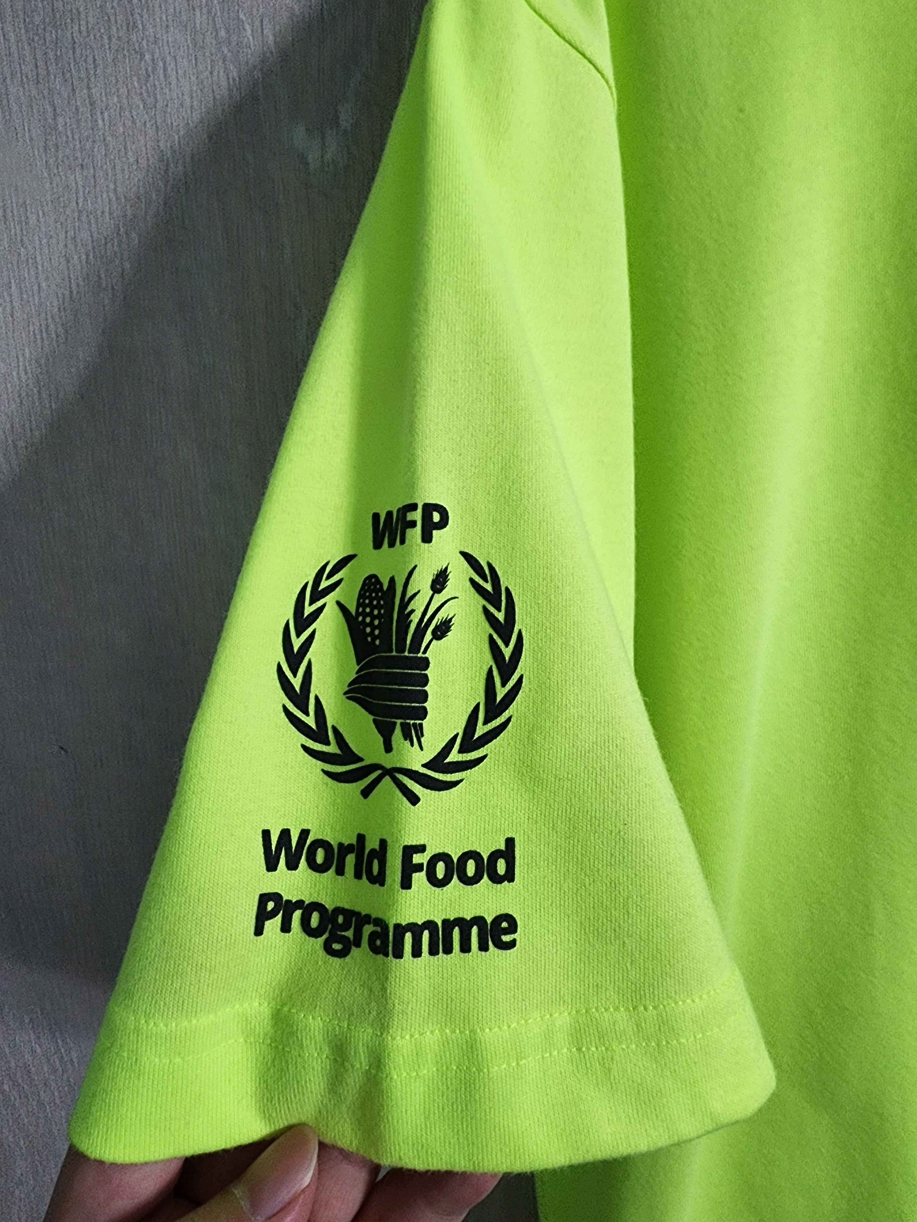 Balenciaga World Food Programme T-Shirt Size US XL / EU 56 / 4 - 6 Thumbnail