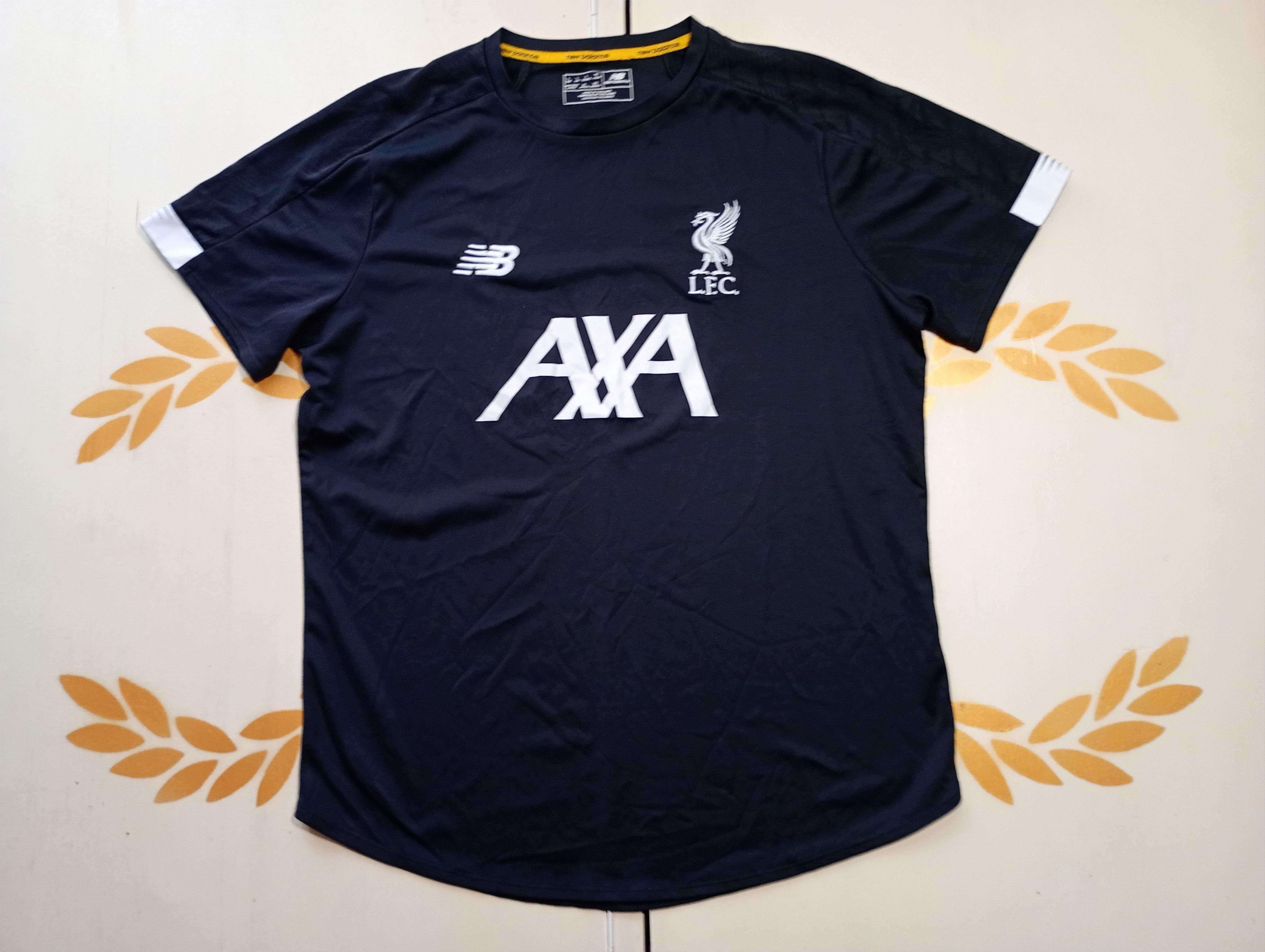 New Balance New Balance Liverpool FC Training Jersey 2019-2020 Size US L / EU 52-54 / 3 - 1 Thumbnail