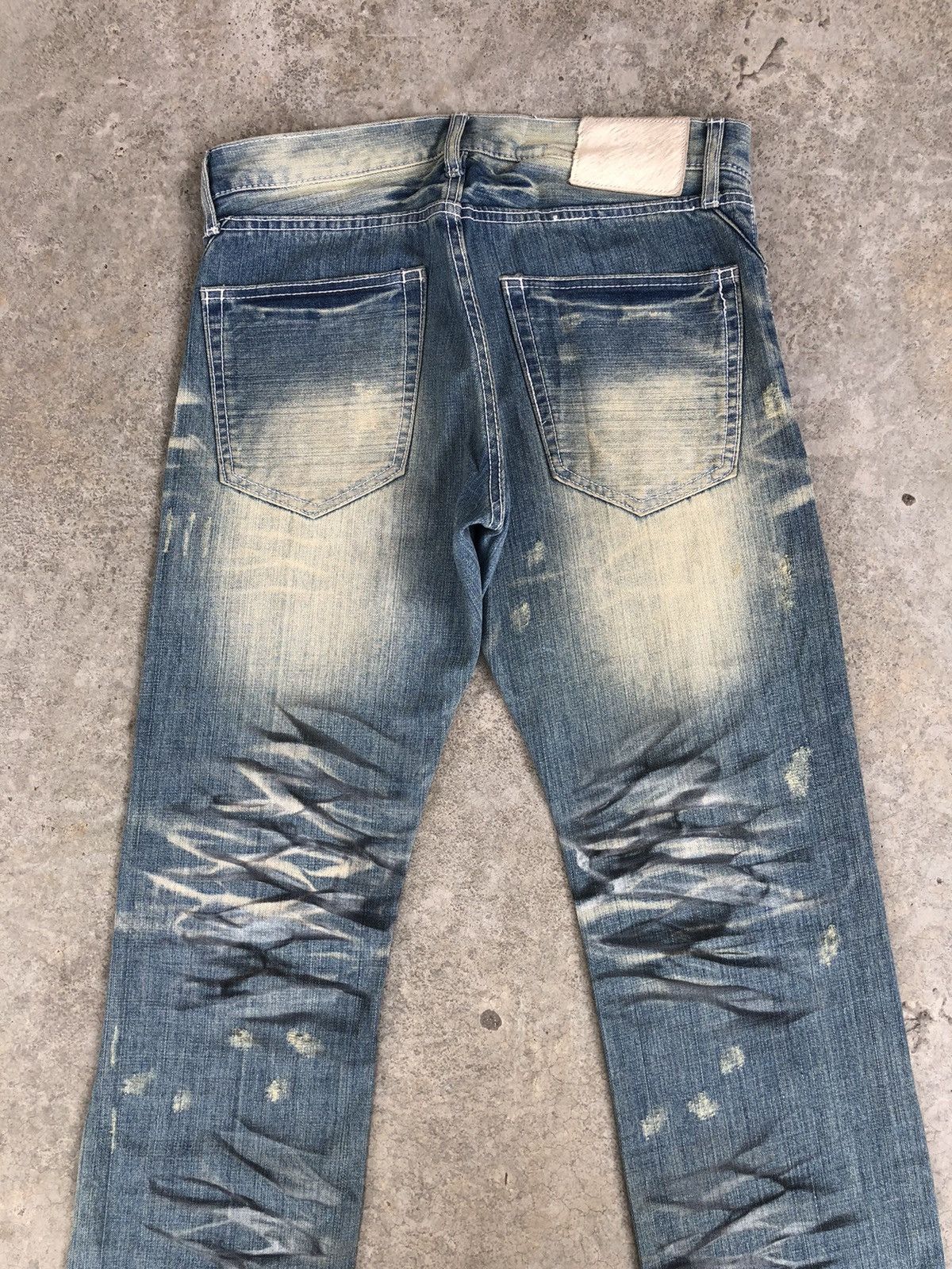 Who Decides War Japanese Urban Craft Distressed Jeans Size US 31 - 8 Thumbnail