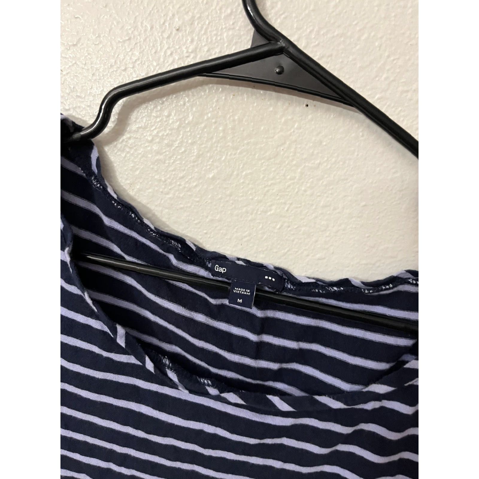 Gap VINTAGE Gap Women's Dress Shirt Navy Blue Purple Striped Short Sleeve Knit Knee Length Pockets Size M Womens Size M / US 6-8 / IT 42-44 - 3 Thumbnail