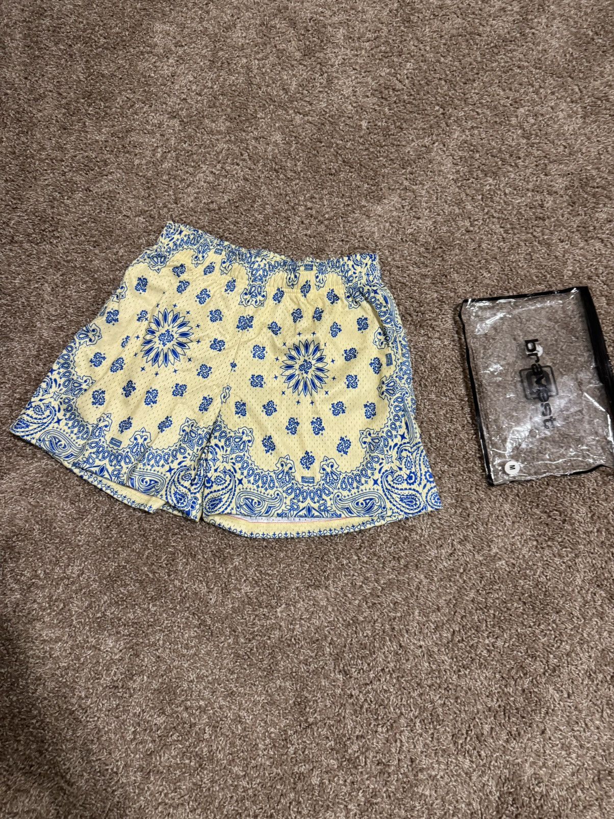Bravest Studios Yellow and Blue paisley shorts Size US 29 - 1 Thumbnail
