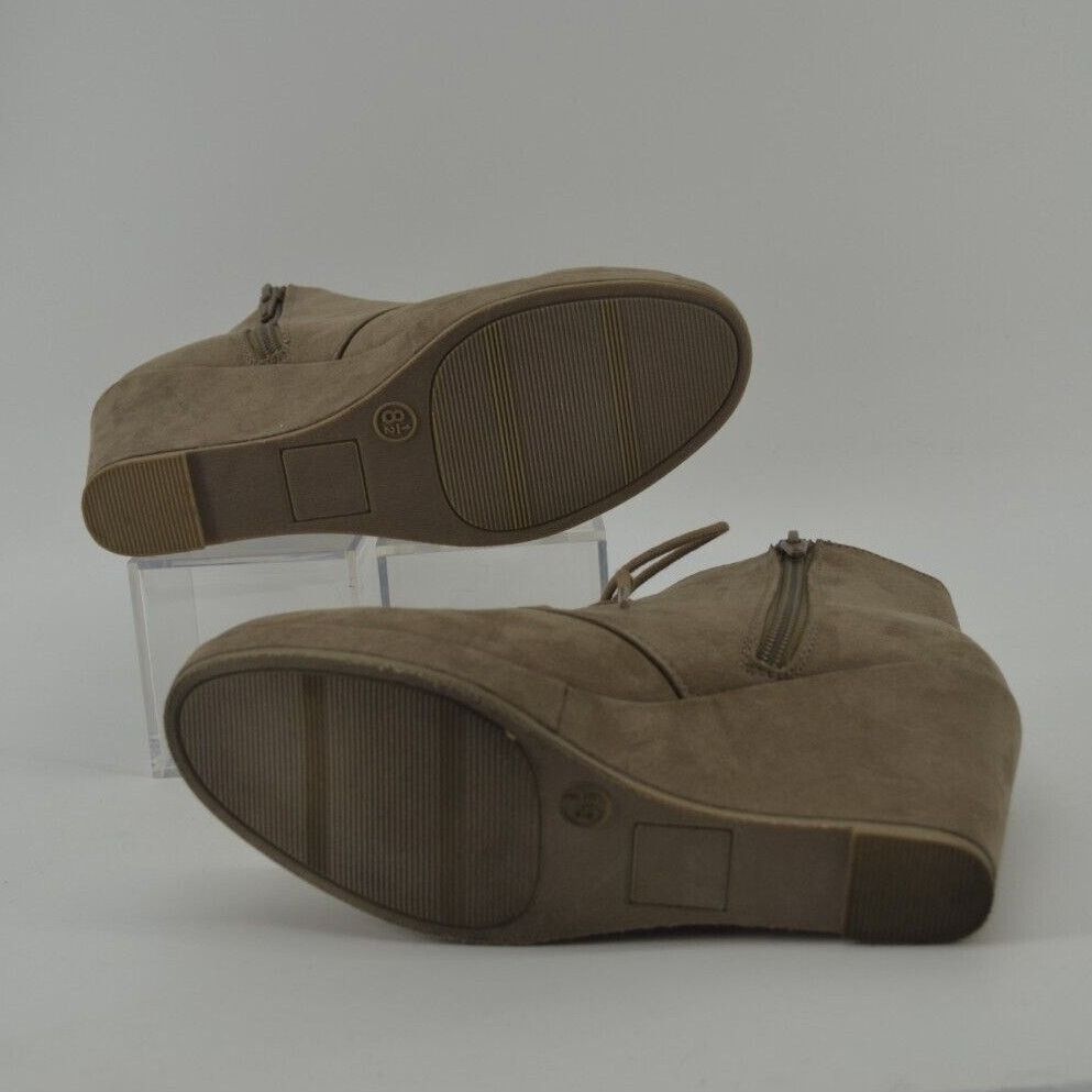 Merona Merona Size 8.5 Taupe Tan Boot Faux Suede Wedge Lace Women's Size US 8.5 / IT 38.5 - 6 Thumbnail