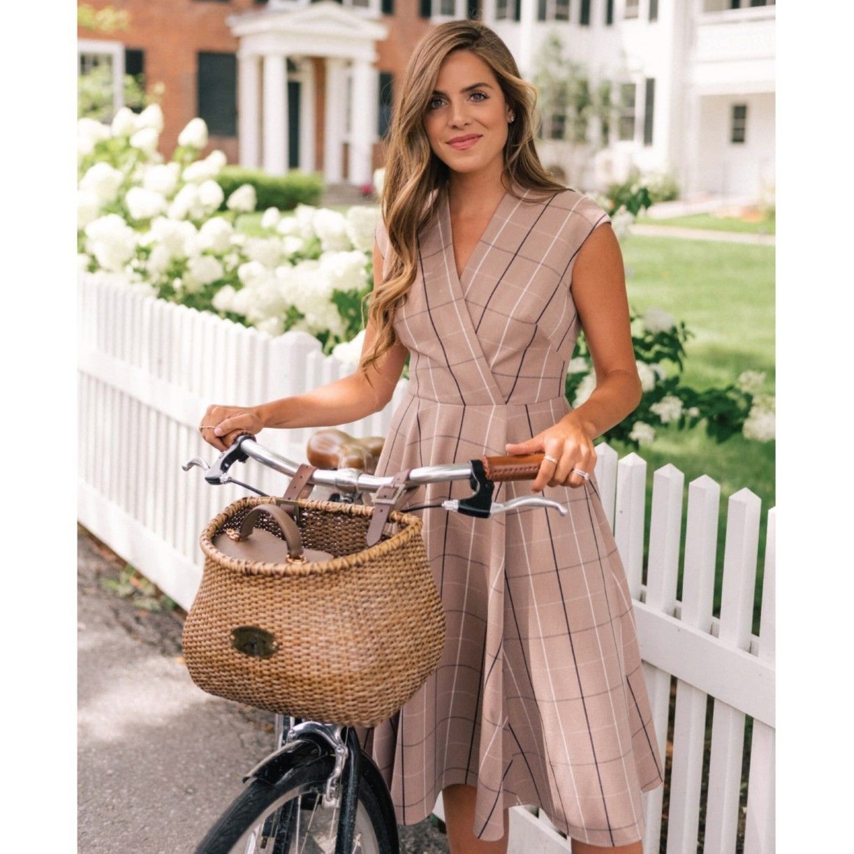 Other Gal Meets Glam Eva Windowpane Check Faux Wrap Dress size 4 Size S / US 4 / IT 40 - 5 Thumbnail