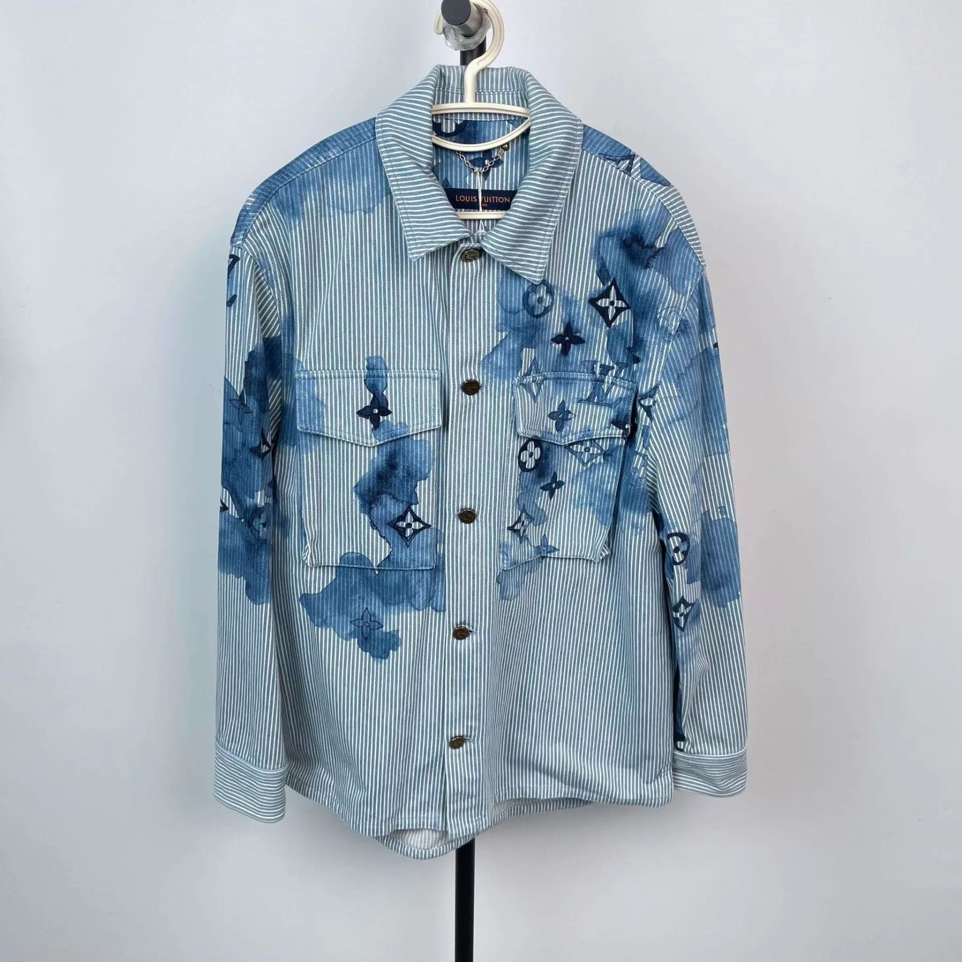 Louis Vuitton LV striped splash ink blue denim shirt L Size US L / EU 52-54 / 3 - 1 Thumbnail