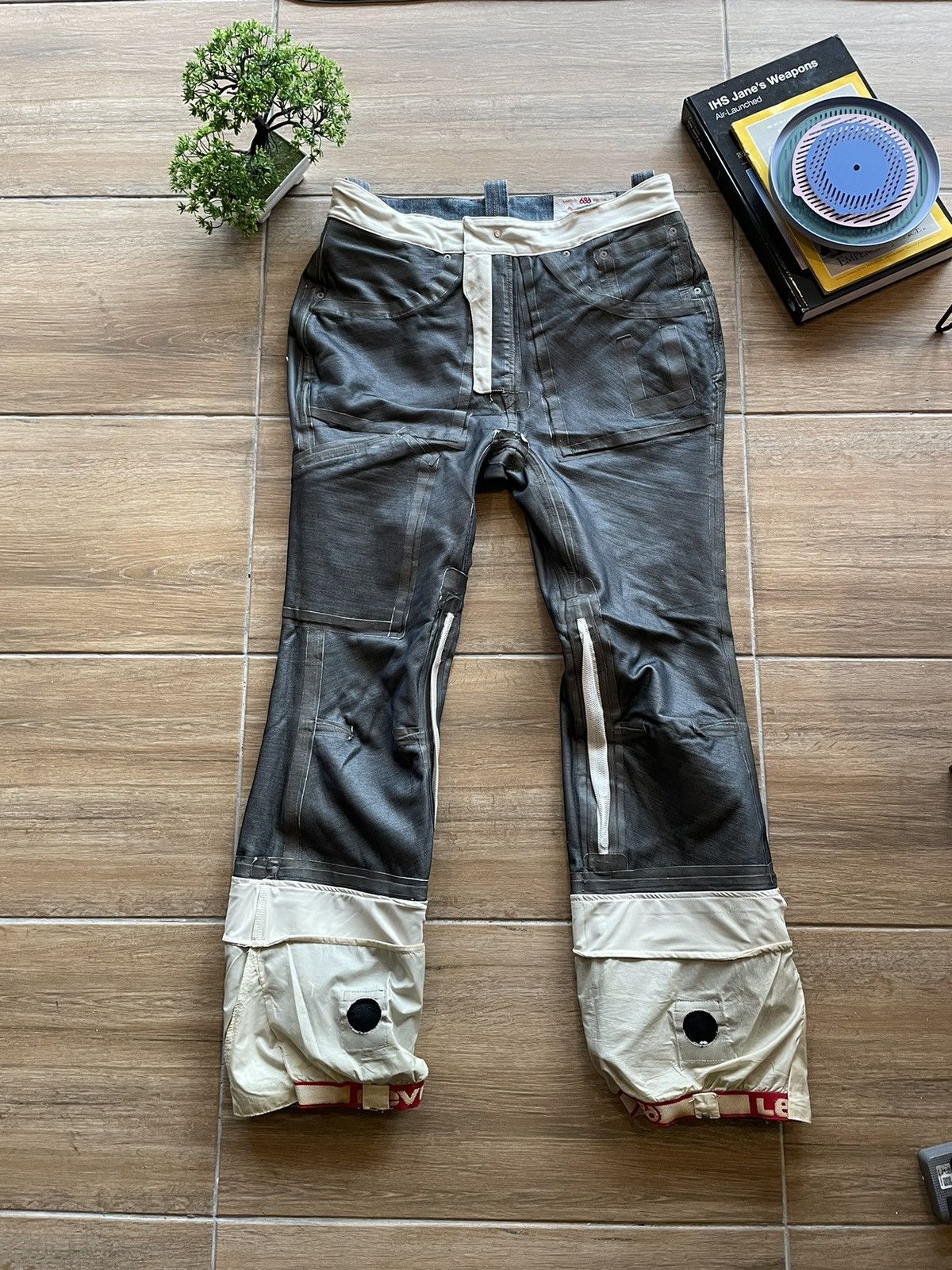 686 × Levi's × Levi's Vintage Clothing 686 X Levis 514 Ski Jeans Size US 35 - 21 Thumbnail