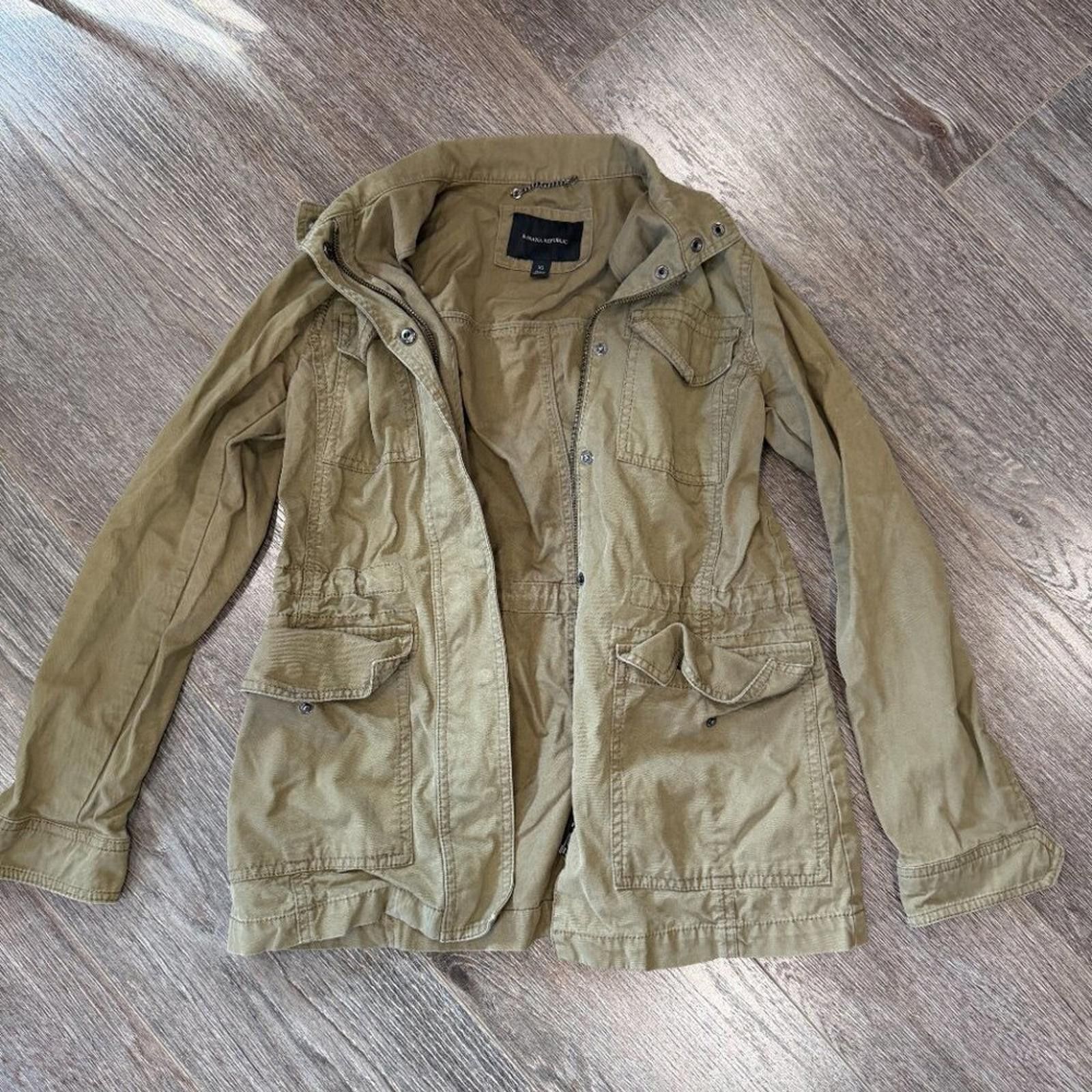 Banana Republic Banana Republic Women Utility Jacket Olive Green Size XS Size XS / US 0-2 / IT 36-38 - 2 Thumbnail