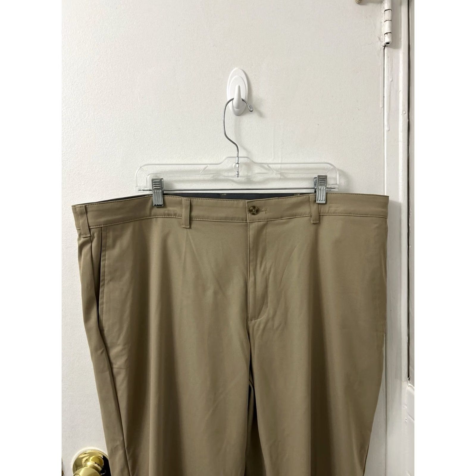Hogan Ben Hogan Performance Pants Mens 42x30 Khakis Tan Beige Stretch Moisture Wicking UPF50 Zipper Button Flat Front 5-Pocket Travel Workwear Casual Golf Size US 42 / EU 58 - 7 Thumbnail