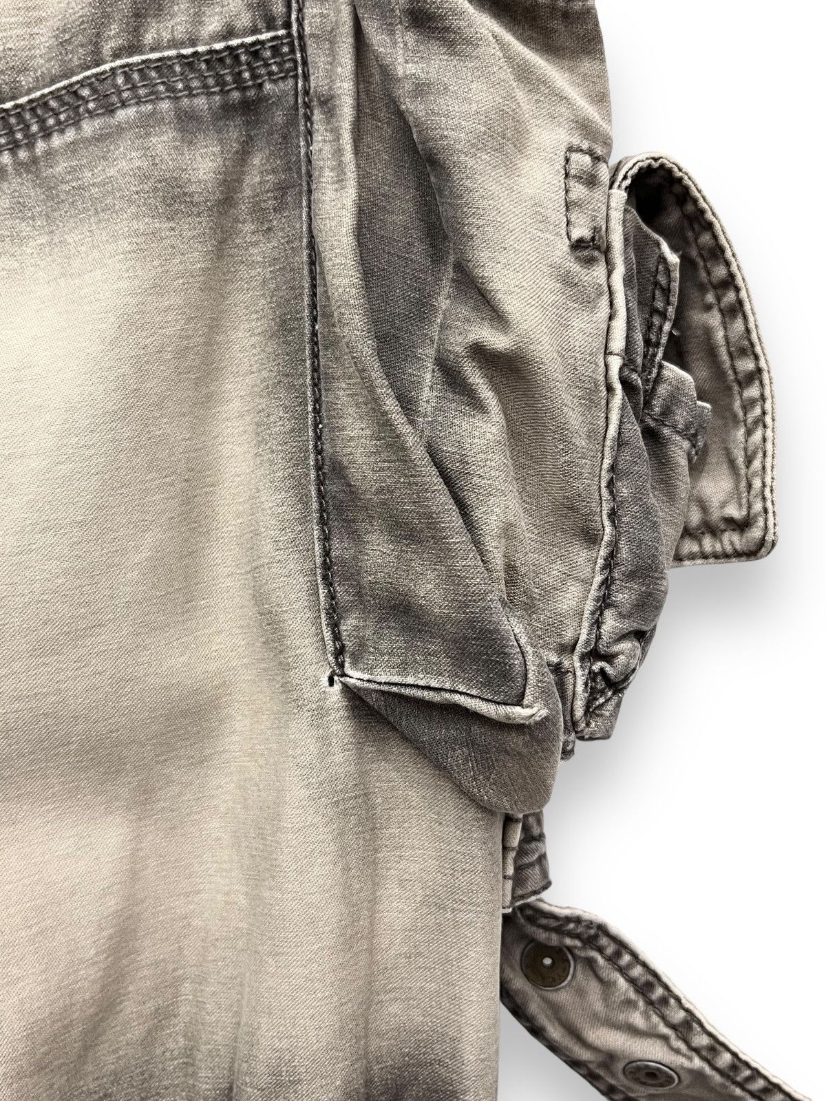 Grailed 🔥FYE🔥Vtg HALB Riot Bondage Cargo Smoke Shadow Sewing Lines Size US 29 - 16 Thumbnail