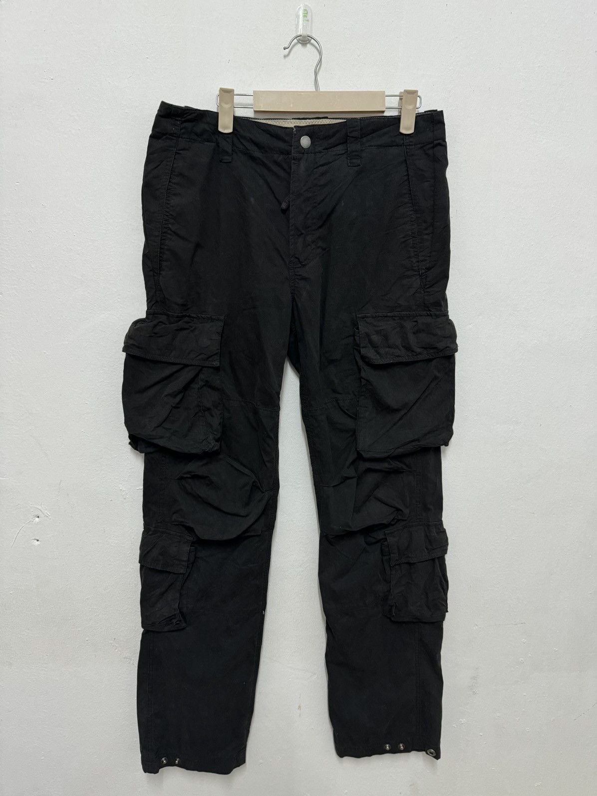 image of Gap 8 Pockets Cargo Pant Nice Design in Black, Men's (Size 30)