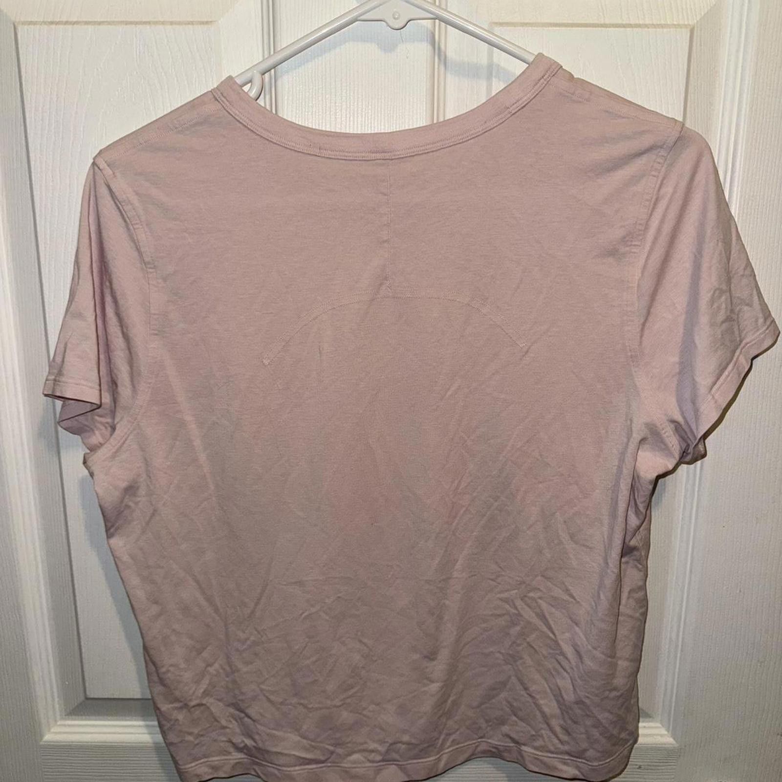 Lululemon Lululemon tee Size M / US 6-8 / IT 42-44 - 2 Thumbnail
