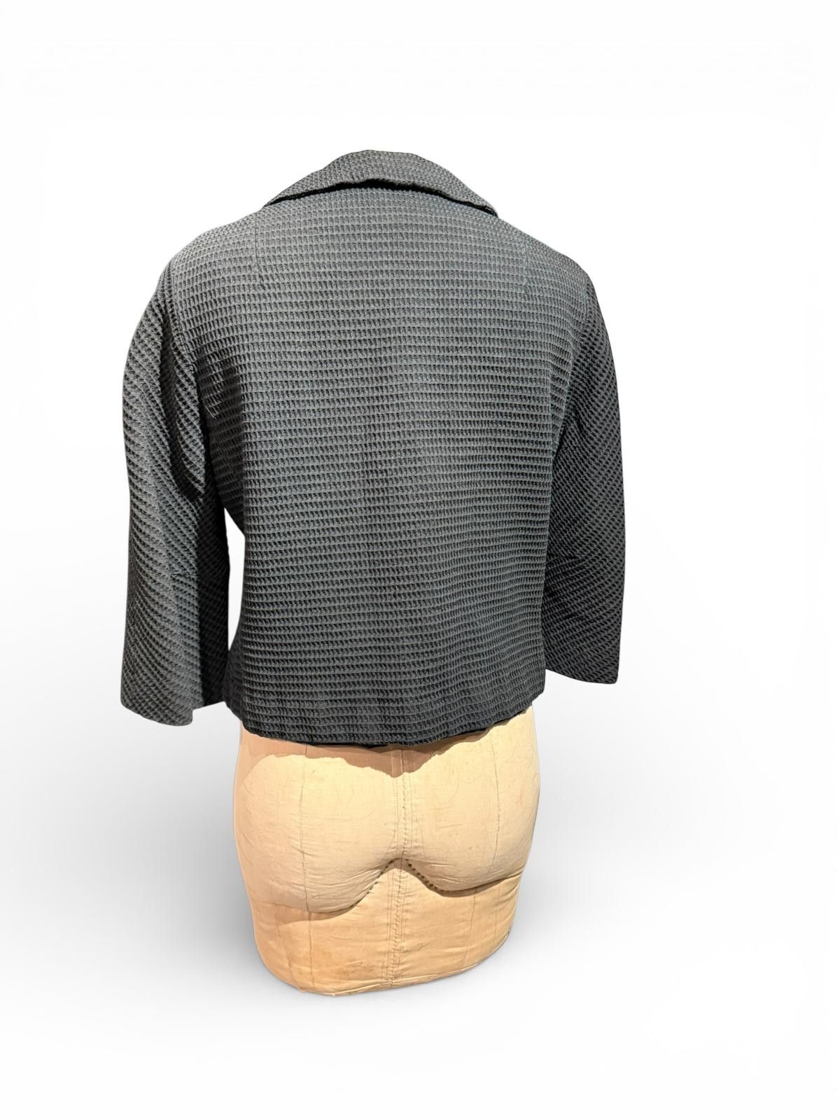 Other Barberini Vintage Black Textured Cropped Jacket Size M / US 6-8 / IT 42-44 - 2 Thumbnail