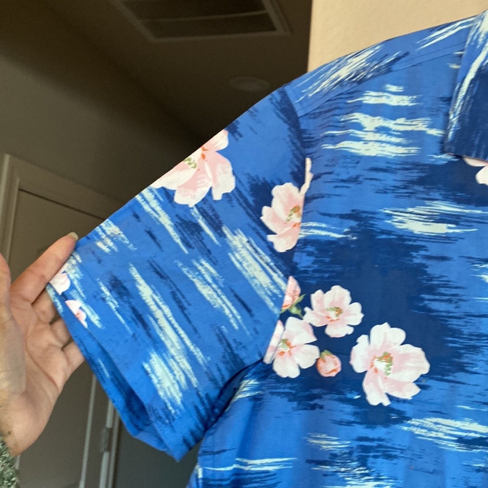 J.Crew J.Crew Hawaiian shortsleeve buttondown vacation summer party Size US L / EU 52-54 / 3 - 3 Thumbnail