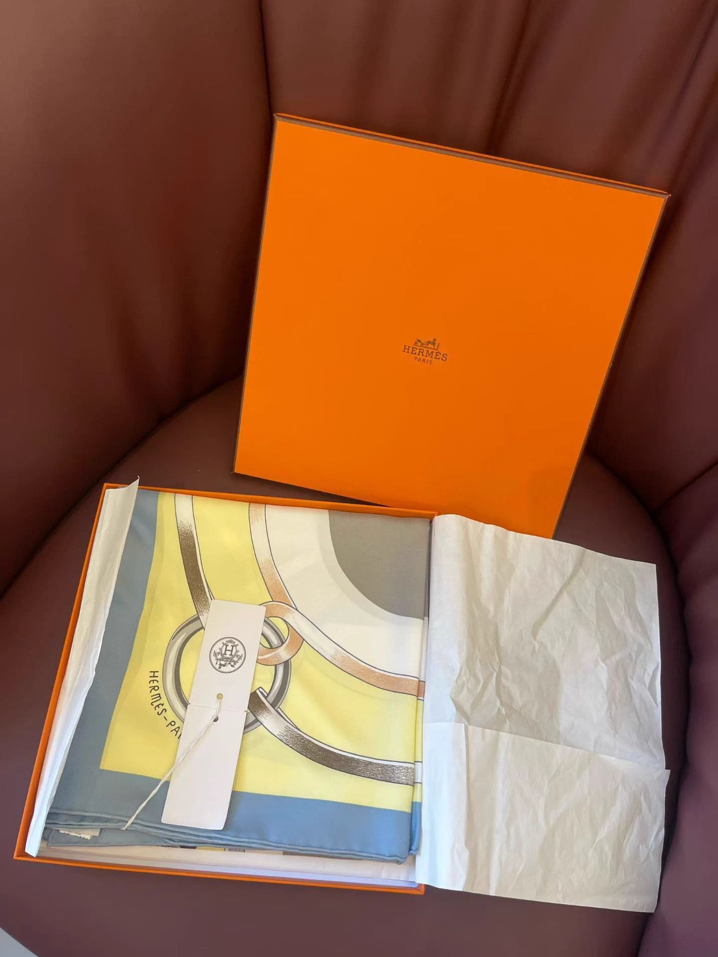 Hermes Hermès Artistic Silk Scarf 90x90 AE874 Size ONE SIZE - 2 Thumbnail
