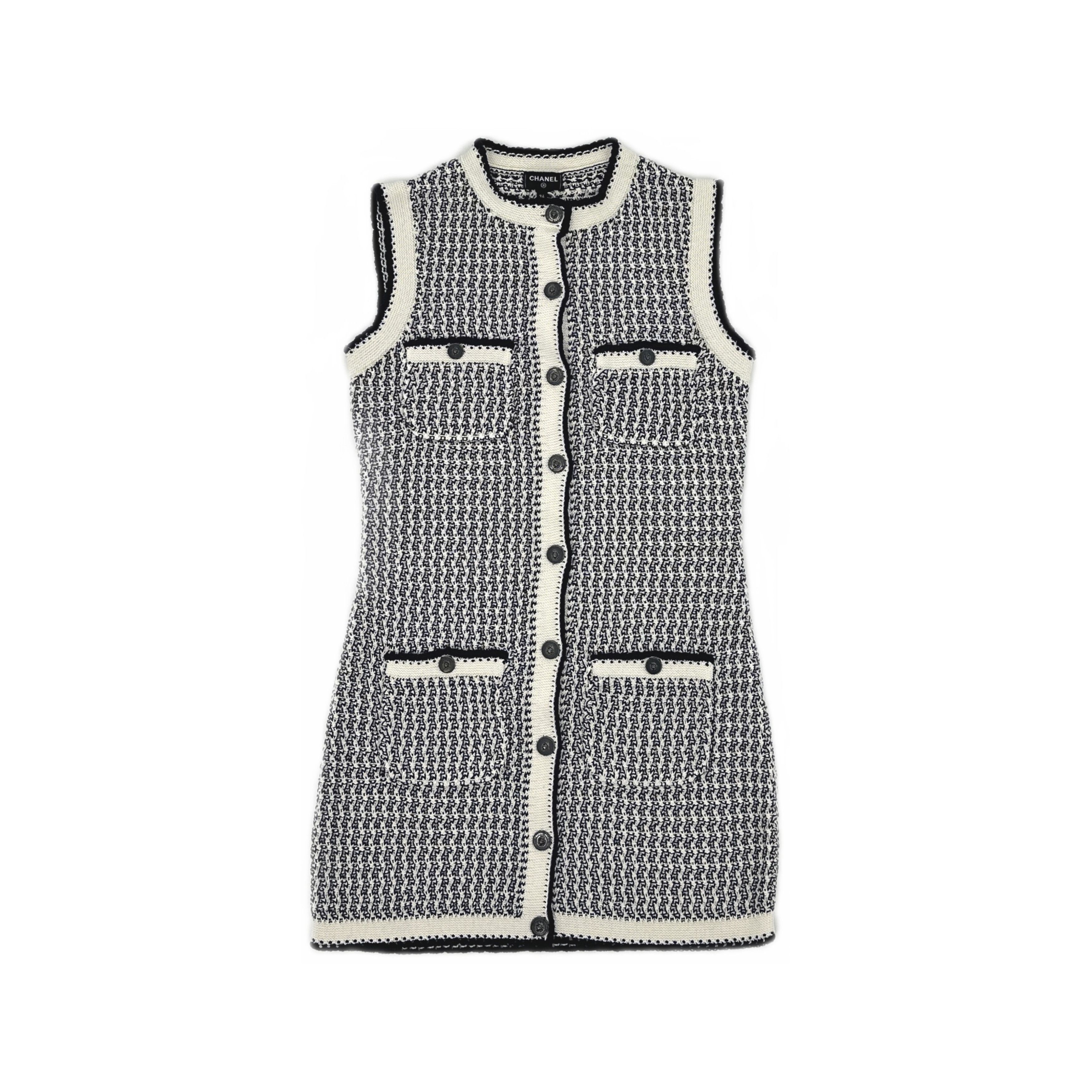 Chanel CHANEL Patterned Button-Down Dress Size 34 Size XS / US 0-2 / IT 36-38 - 1 Thumbnail