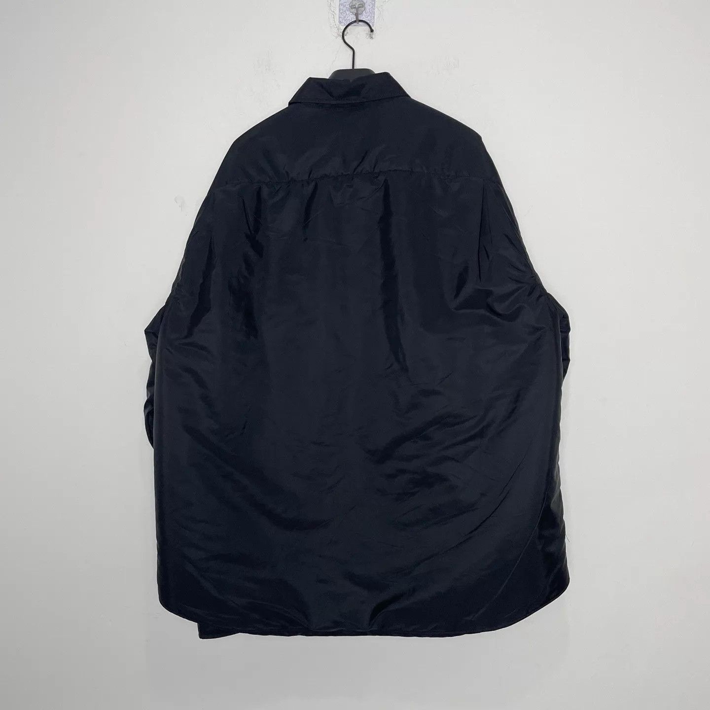Prada Prada 25FW Black Triangle Logo Puffer Jacket XL Size US XL / EU 56 / 4 - 2 Thumbnail