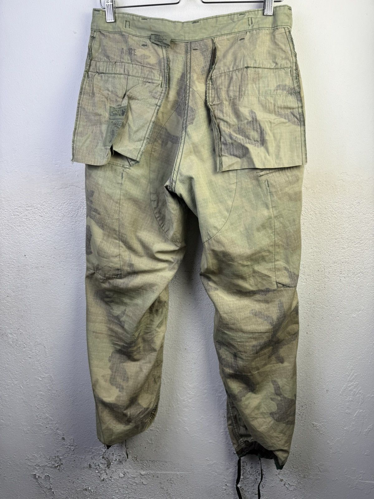 Vintage Vintage Military Pants Men's Medium Green Camo Trousers Size US 32 / EU 48 - 12 Thumbnail