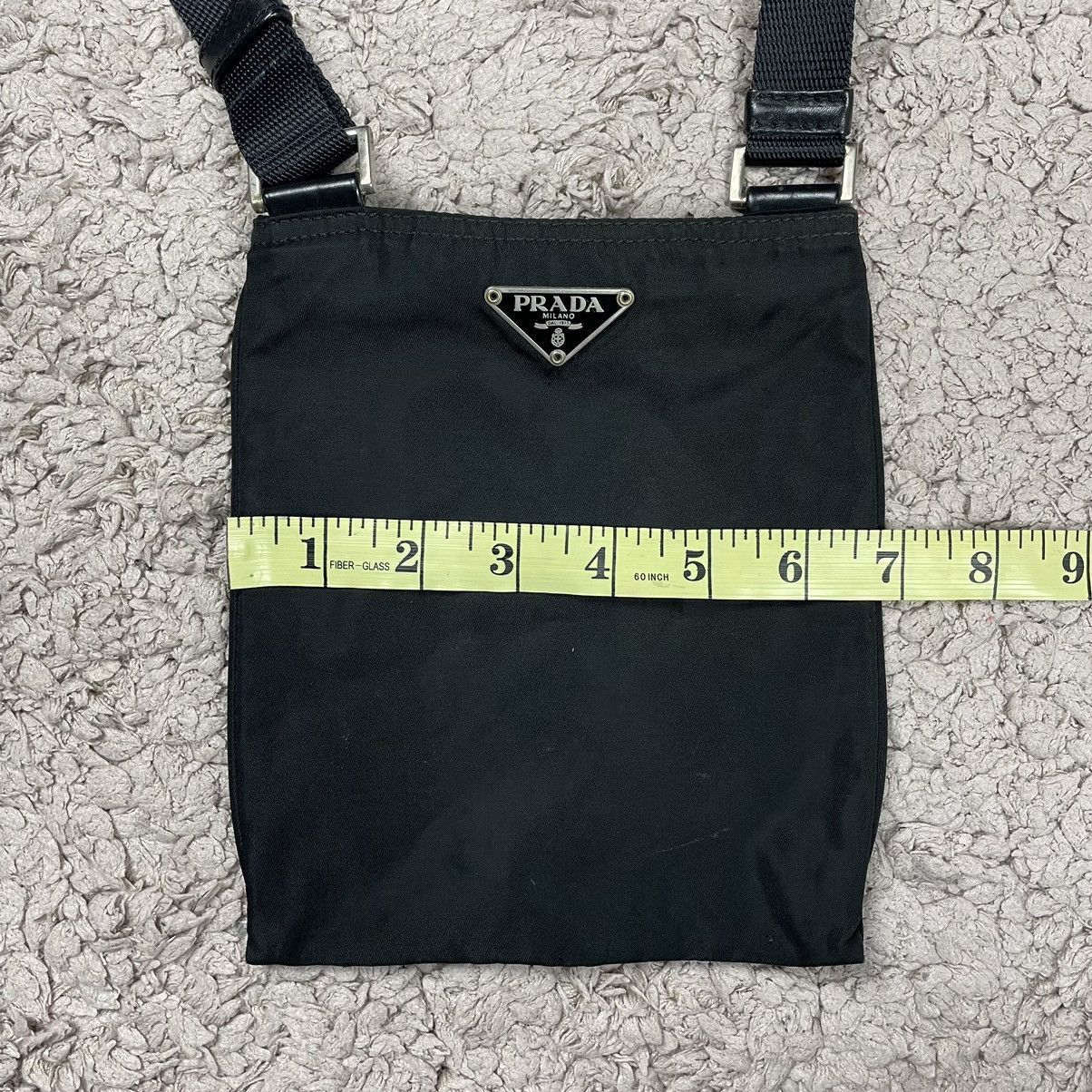 Prada × Vintage Vintage Prada Nylon Bag Size ONE SIZE - 16 Thumbnail