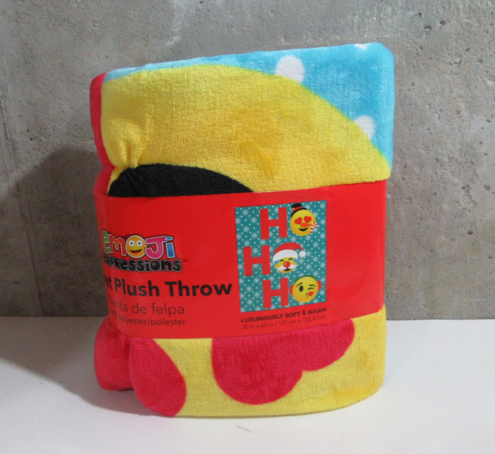 Designer Emoji Expressions Christmas Velvet Plush Throw Blanket Size ONE SIZE - 1 Thumbnail