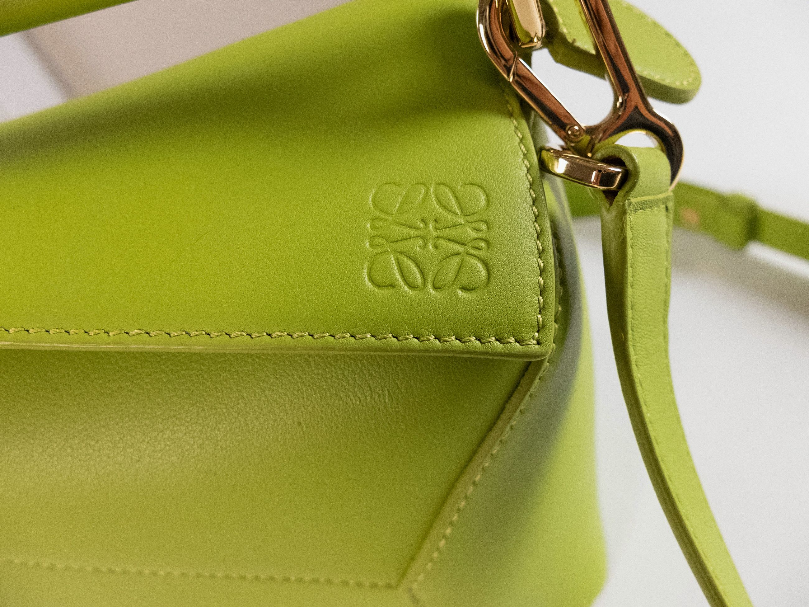 Loewe LOEWE Puzzle Edge small meadow green leather shoulder bag Size ONE SIZE - 5 Thumbnail