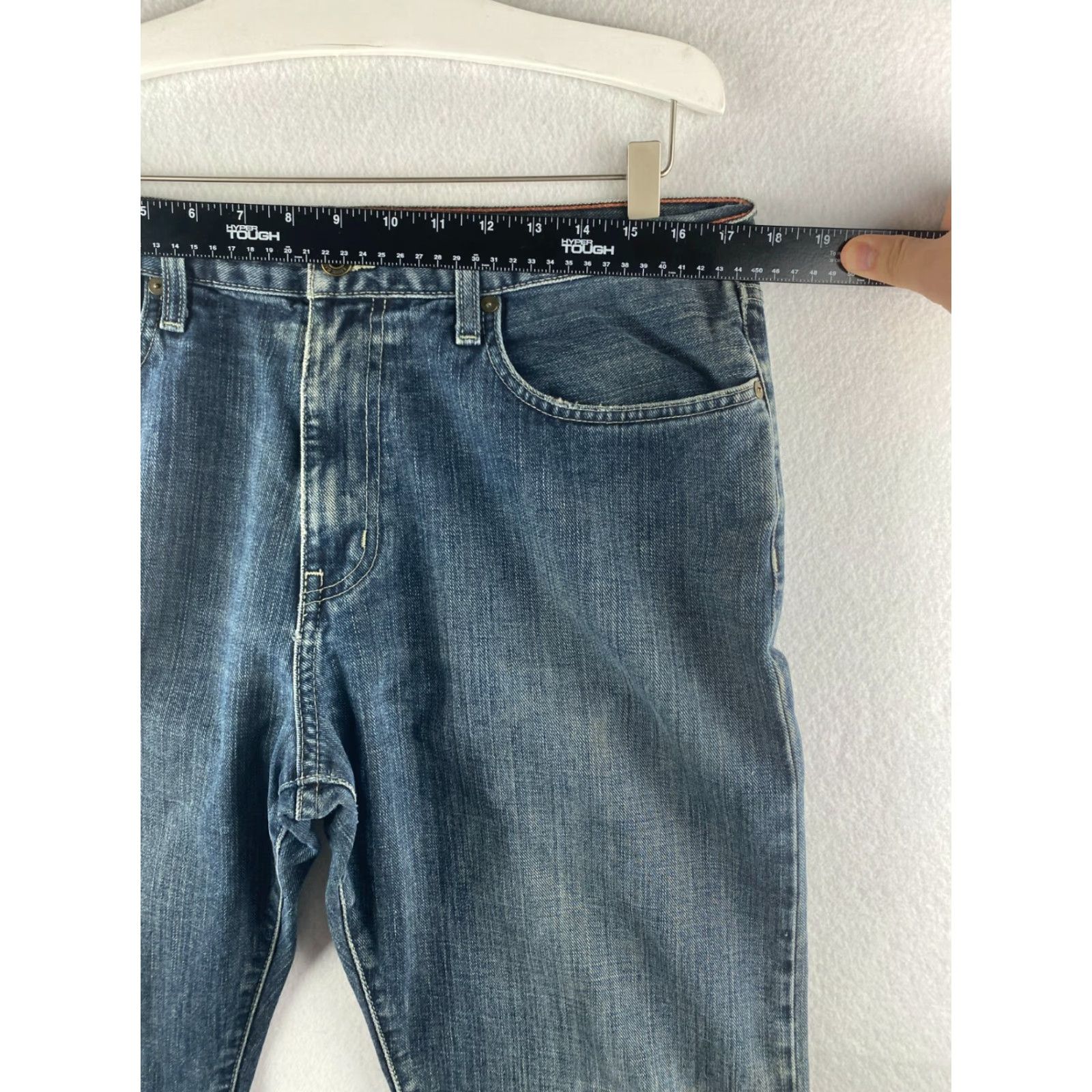 Eddie Bauer Eddie Bauer Jeans Mens 34 Blue Straight Relaxed Distressed 5-Pocket Denim Cotton Blend Pants Size US 34 / EU 50 - 3 Thumbnail