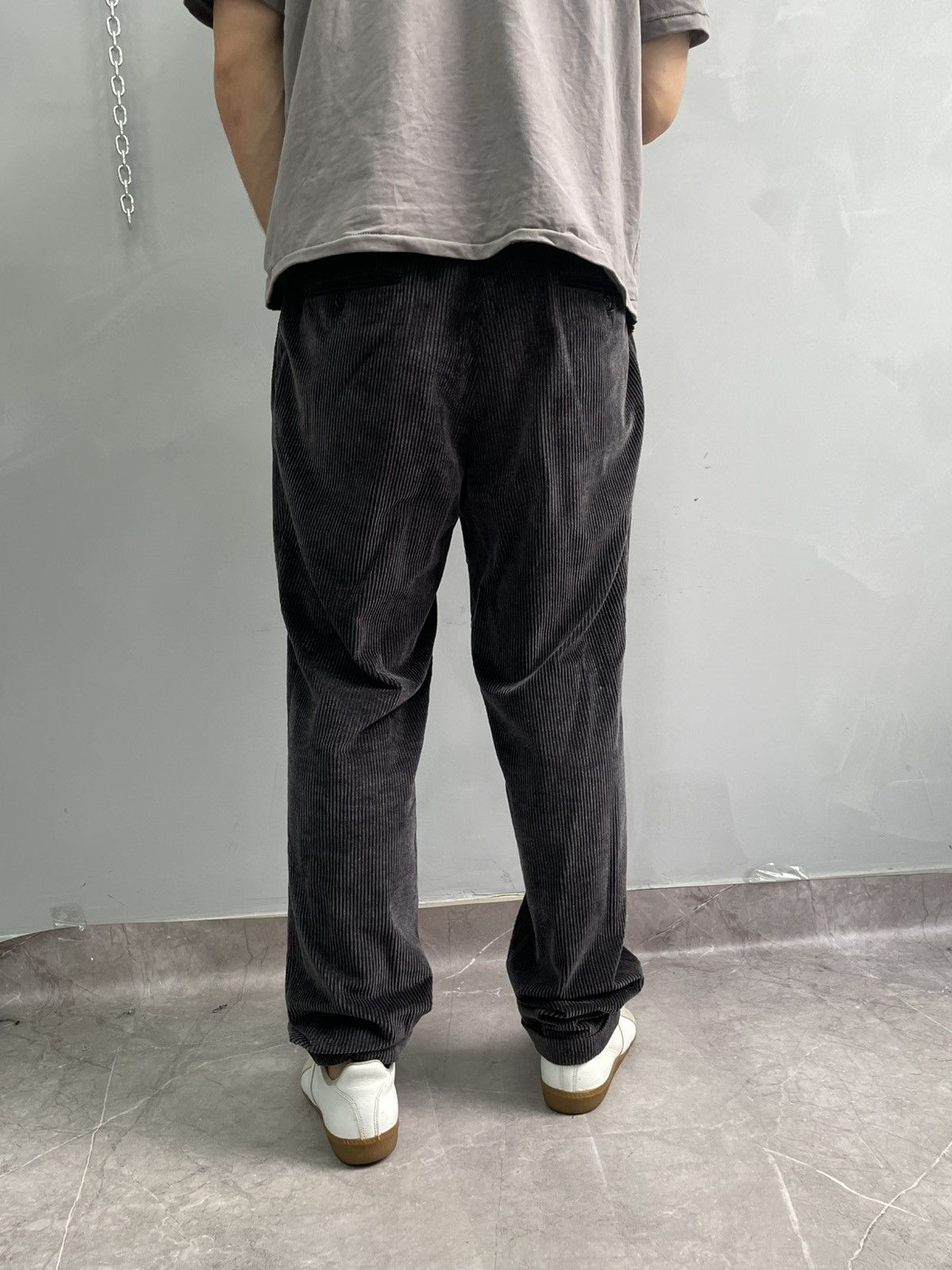 Canali Casual Canali trousers pants velvet Size US 32 / EU 48 - 3 Thumbnail
