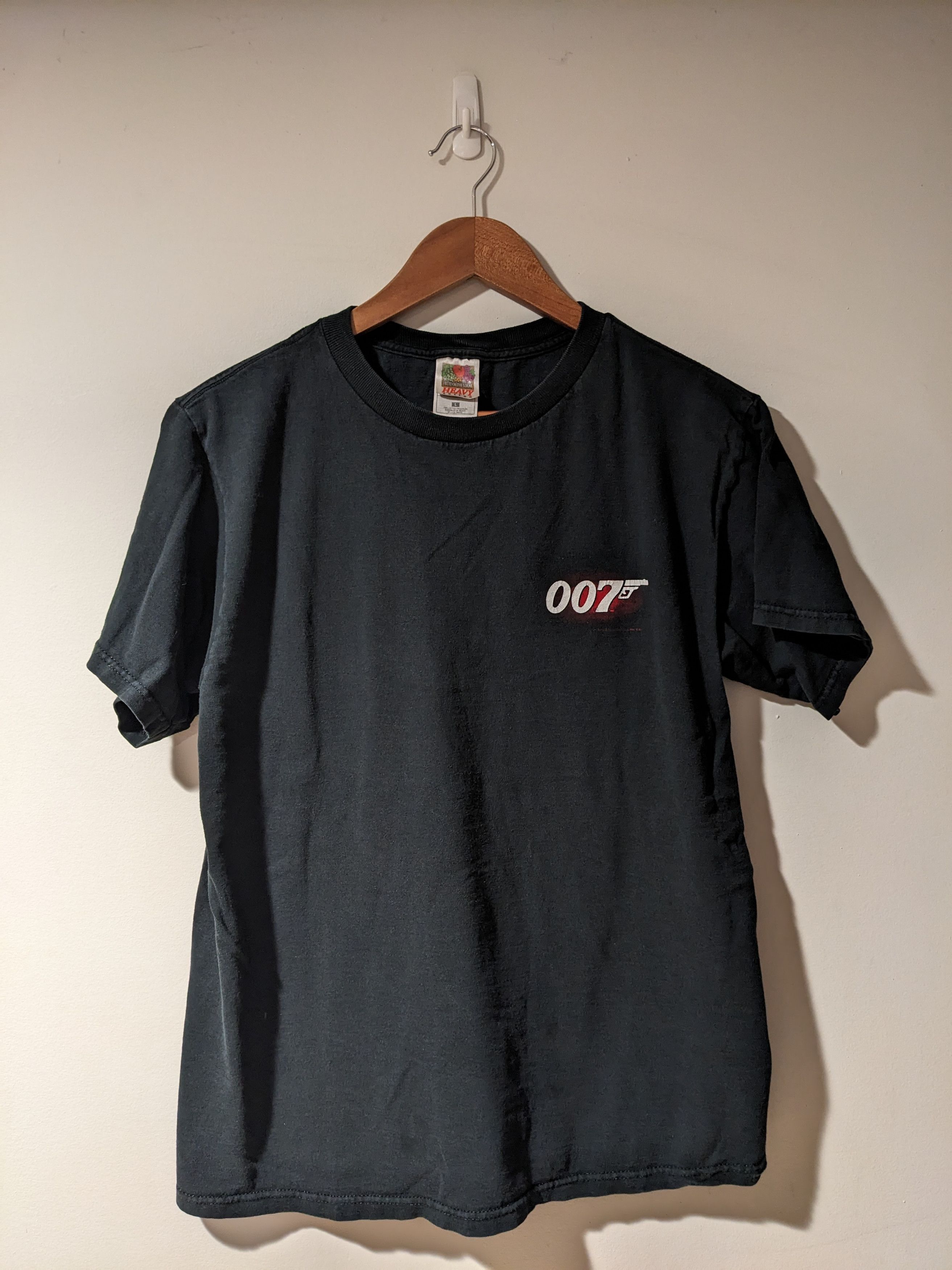 Vintage Vintage 1997 007 James Bond Vodka Martini Large T-Shirt Size US L / EU 52-54 / 3 - 1 Thumbnail