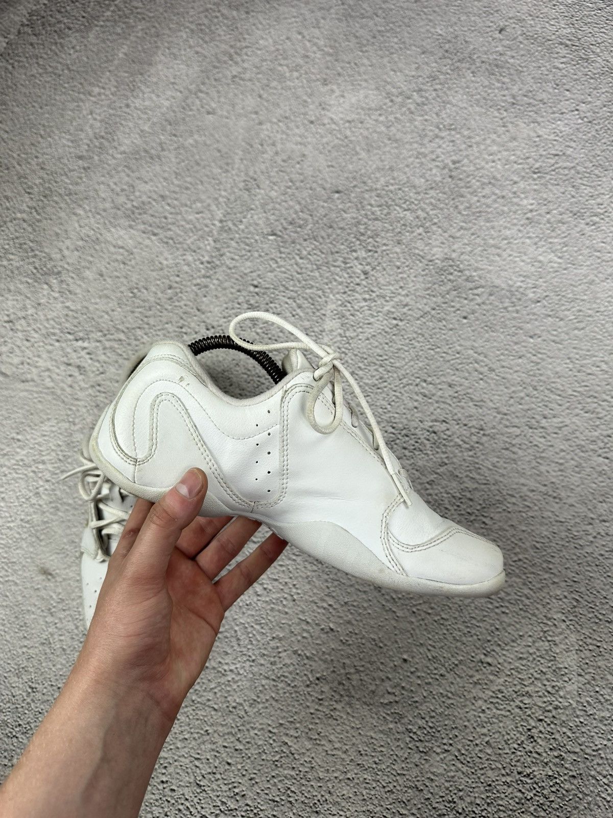 Nike Vintage Nike Sportswear Leather Sneakers Y2K Hype Style Size US 8.5 / EU 41-42 - 7 Thumbnail
