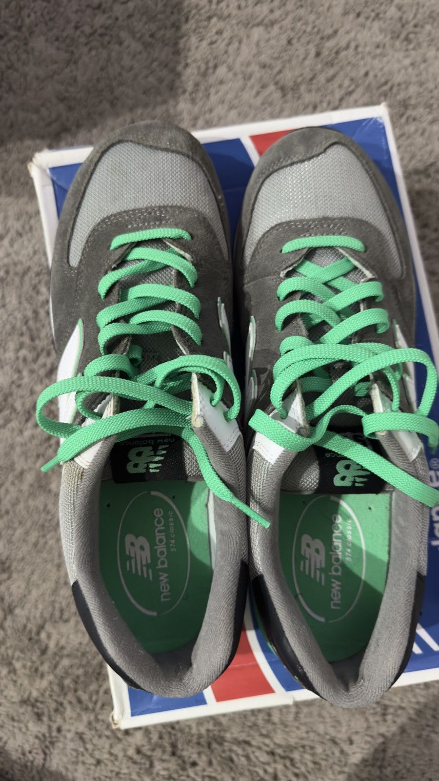 New Balance New balance 574 grey/green Size US 10 / EU 43 - 9 Thumbnail