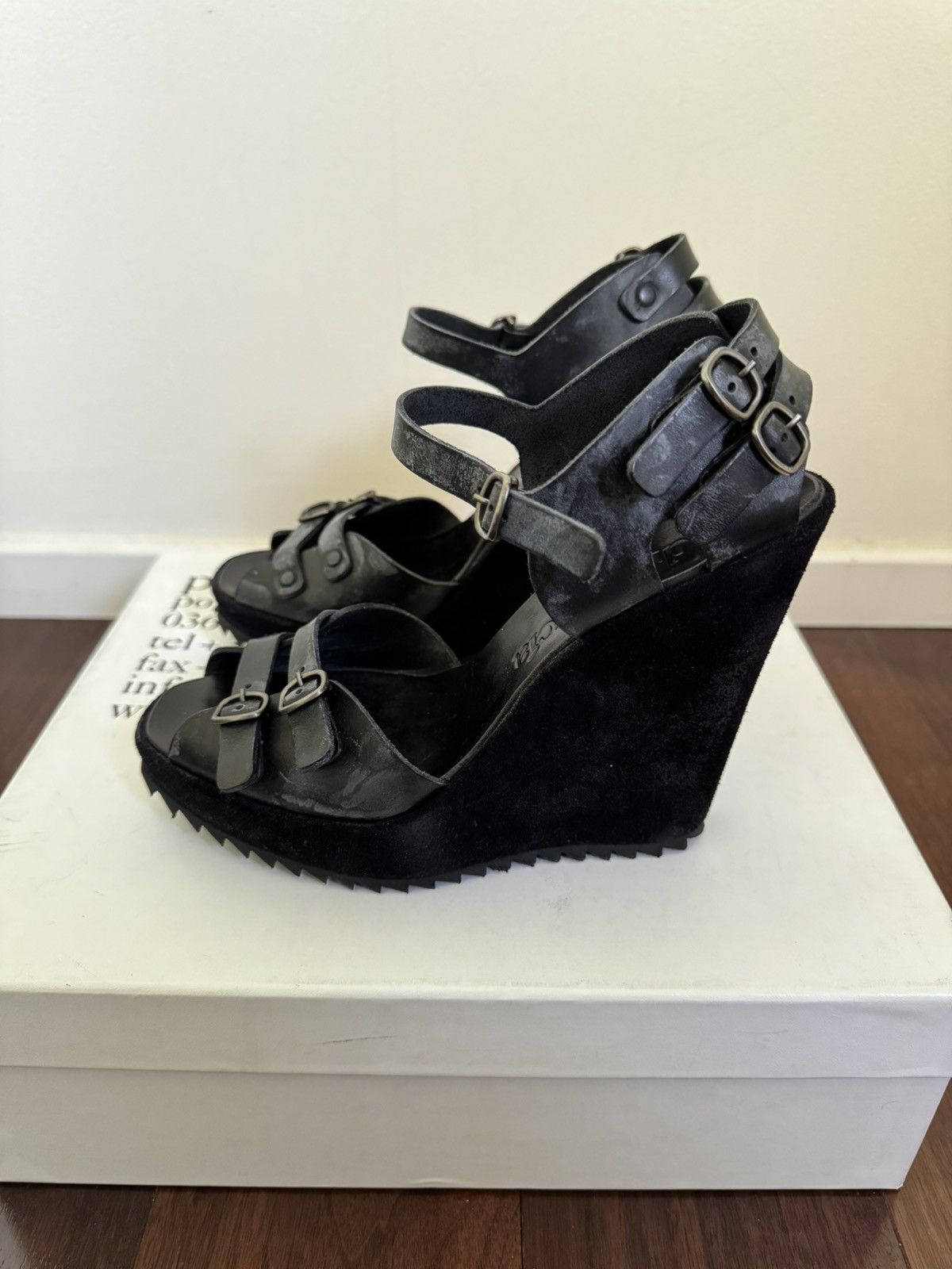 Pedro Garcia Pedro García Vega Multi Buckle Wedge (Black) Size US 7.5 / IT 37.5 - 3 Thumbnail