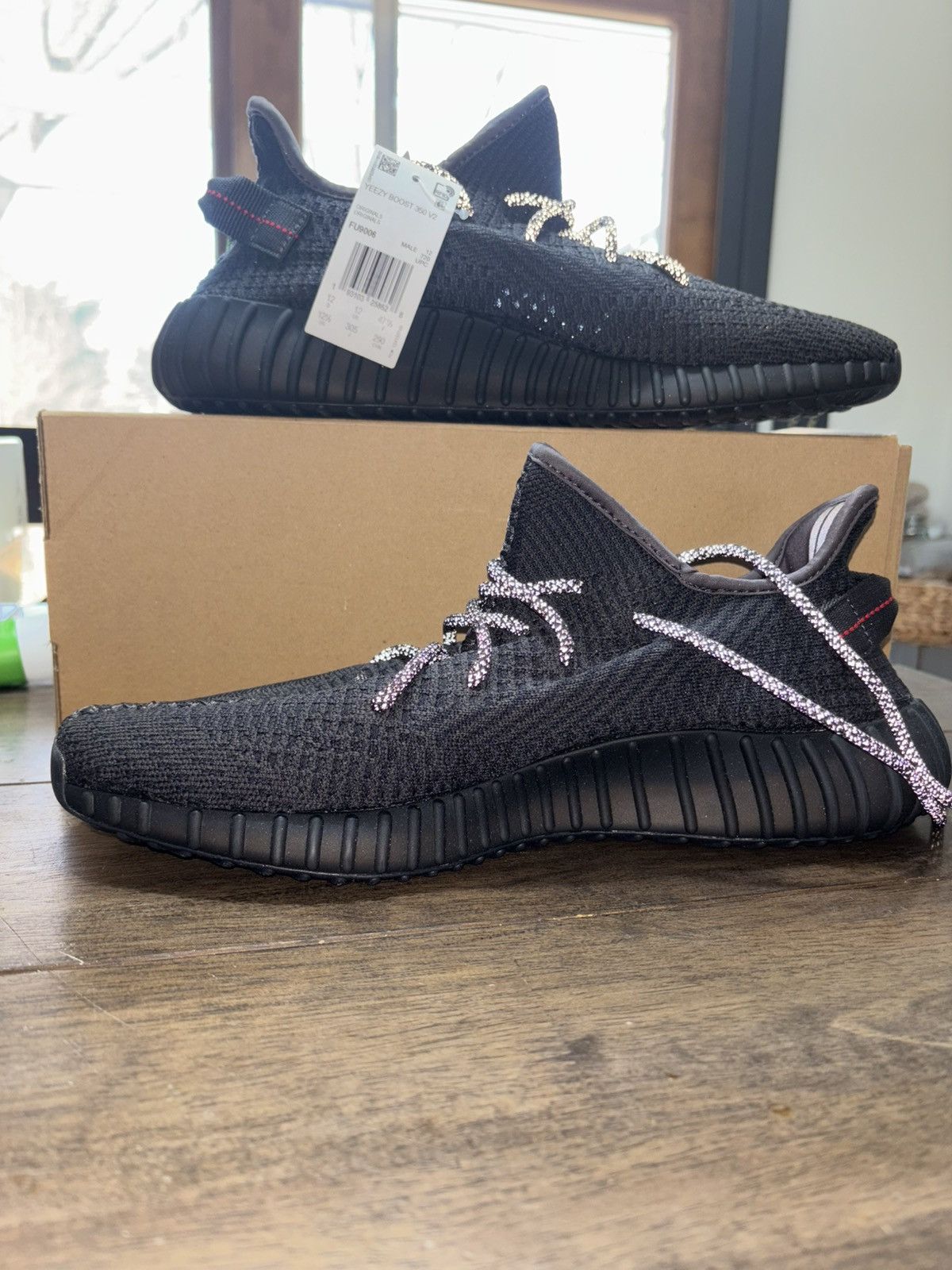 Adidas Adidas Yeezy 350 black non reflective Size US 12.5 / EU 45-46 - 2 Thumbnail