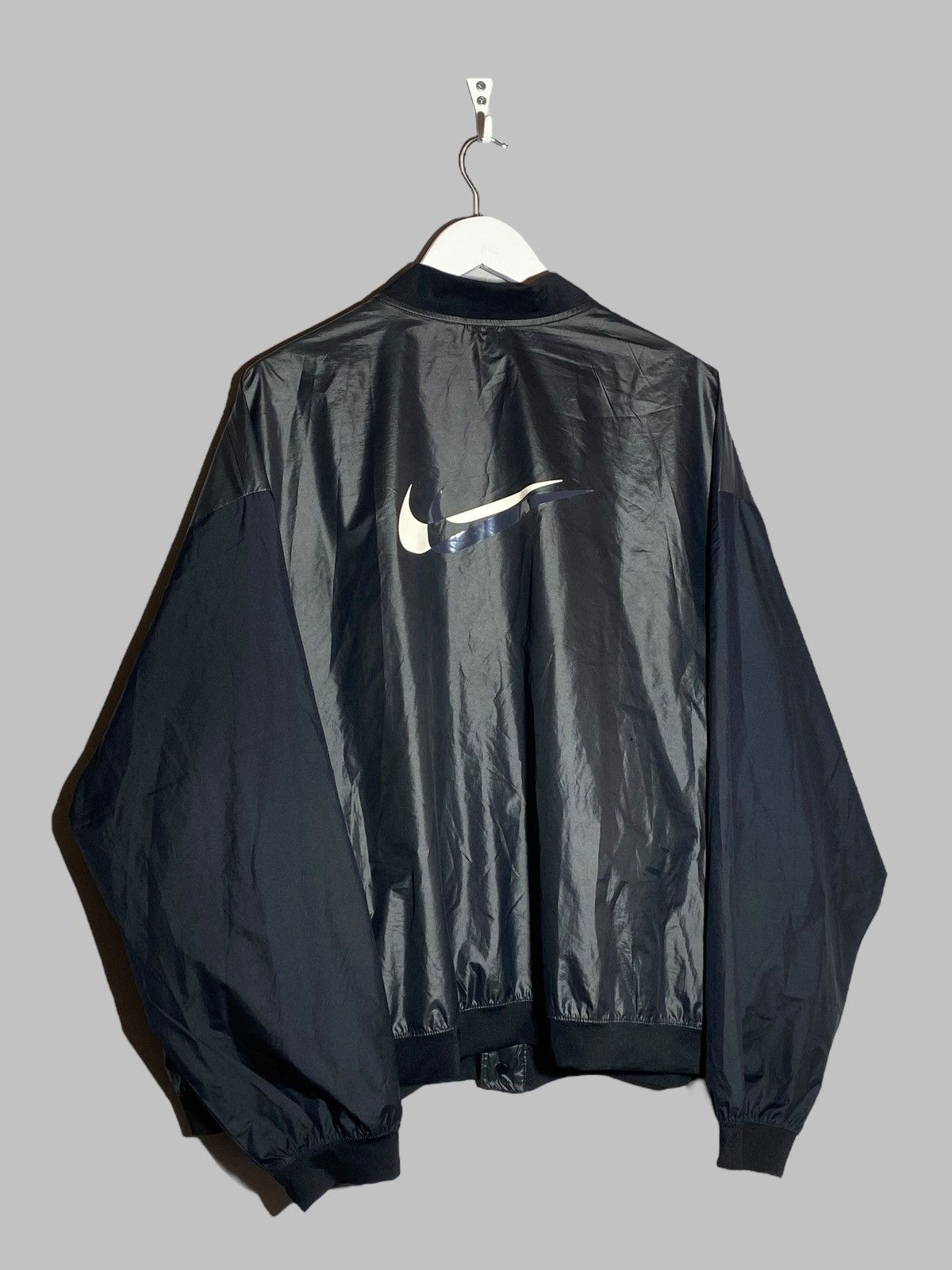 Nike 🔥 NIKE BLACK NYLON WINDBREAKER BOMBER Y2K TECH RUNNER VIBES Size US XL / EU 56 / 4 - 2 Thumbnail