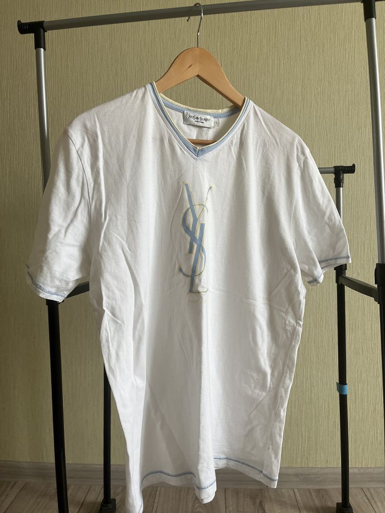Yves Saint Laurent Yves Saint Laurent Logo T shirt Size US L / EU 52-54 / 3 - 1 Thumbnail