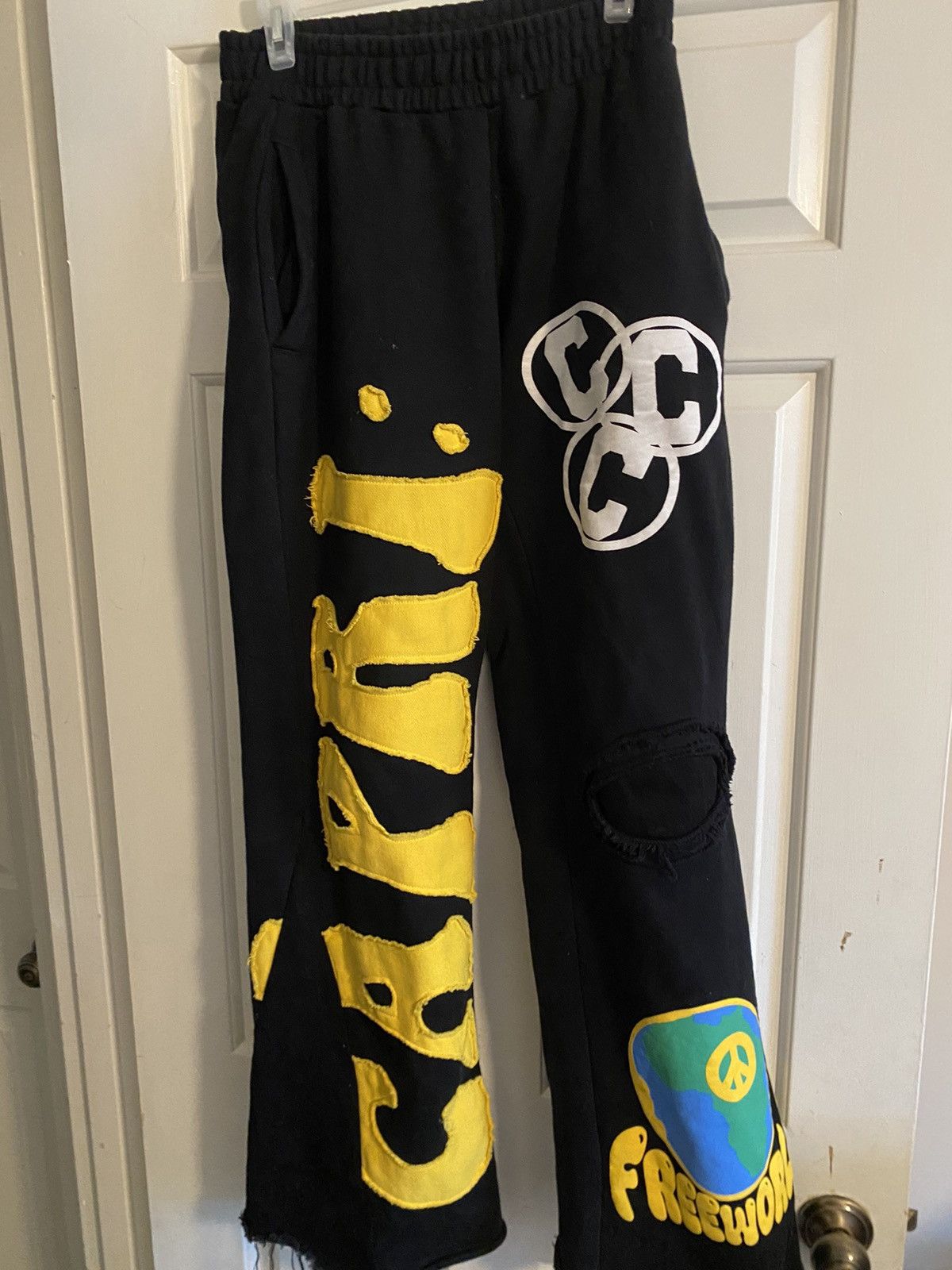 Other Capri Sweats Size US 32 / EU 48 - 1 Thumbnail