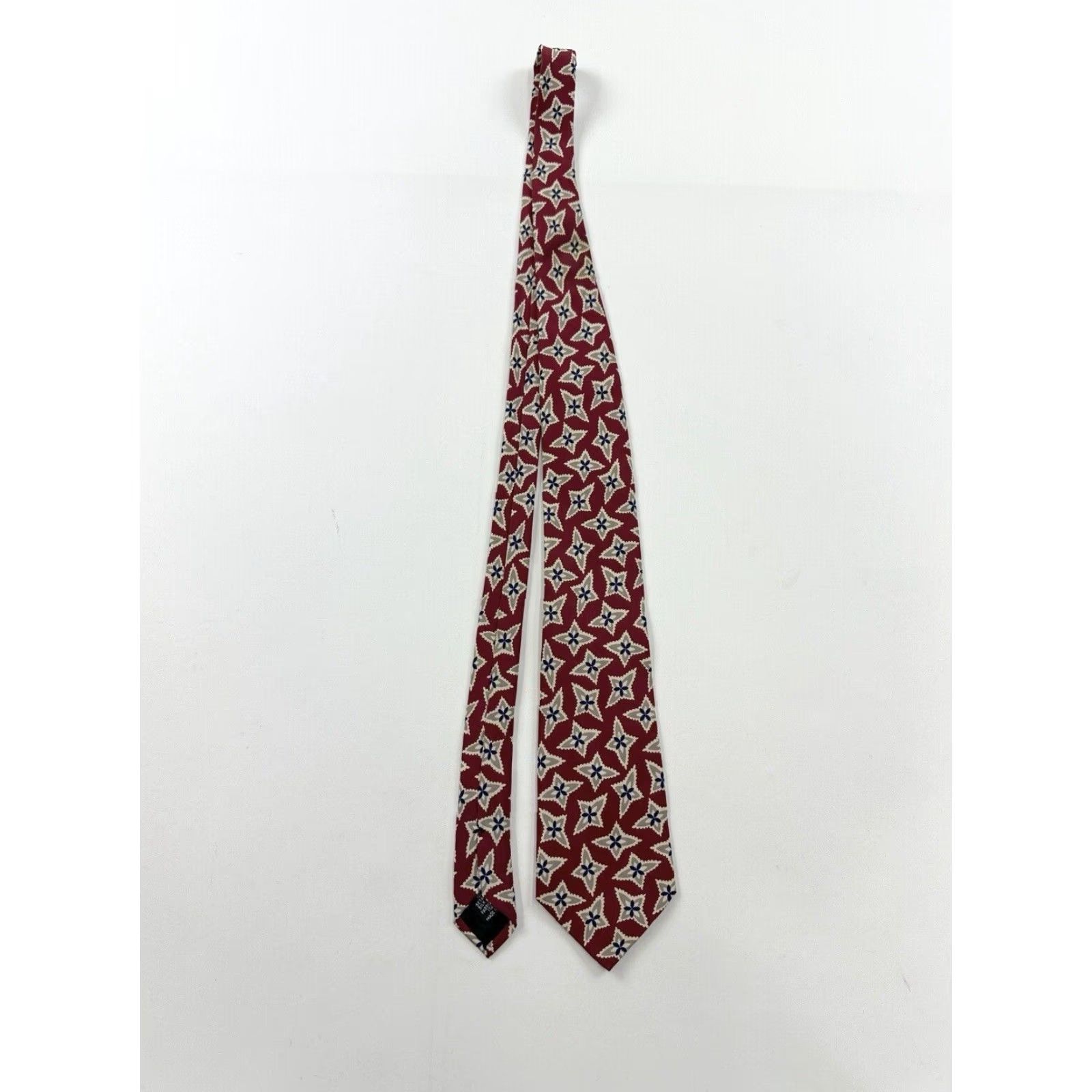 Hugo Boss HUGO BOSS Silk Tie Red Made In Italy Men Adult Tie Silk Red Italy Size ONE SIZE - 2 Thumbnail
