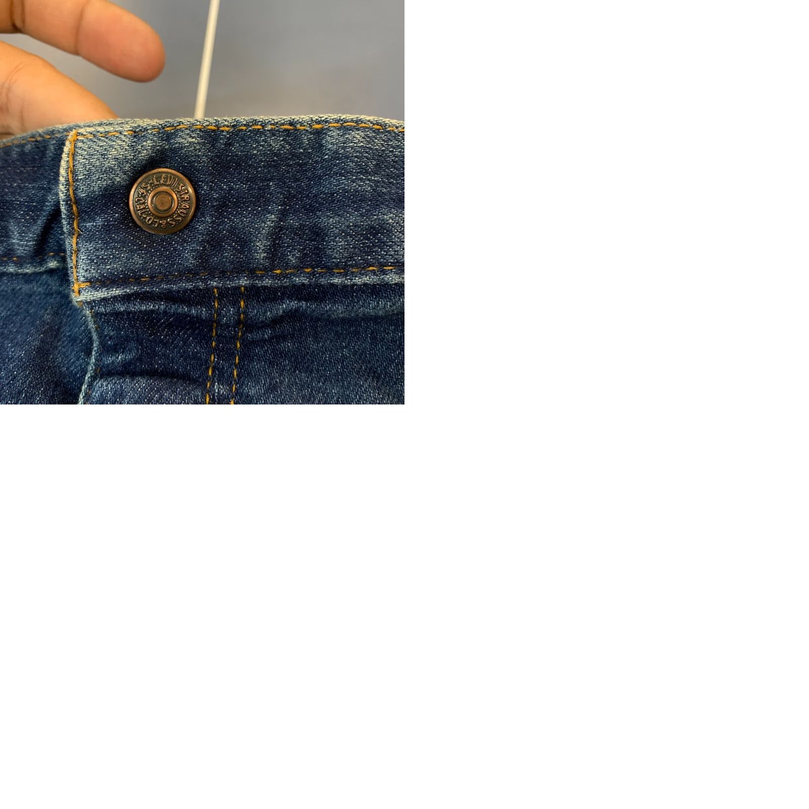 Levi's VINTAGE Levi's Jeans Men 42x31.5 Blue Denim Elastic Waist Orange Tab 29381 9116 Straight Modern Keywords Size US 42 / EU 58 - 11 Thumbnail