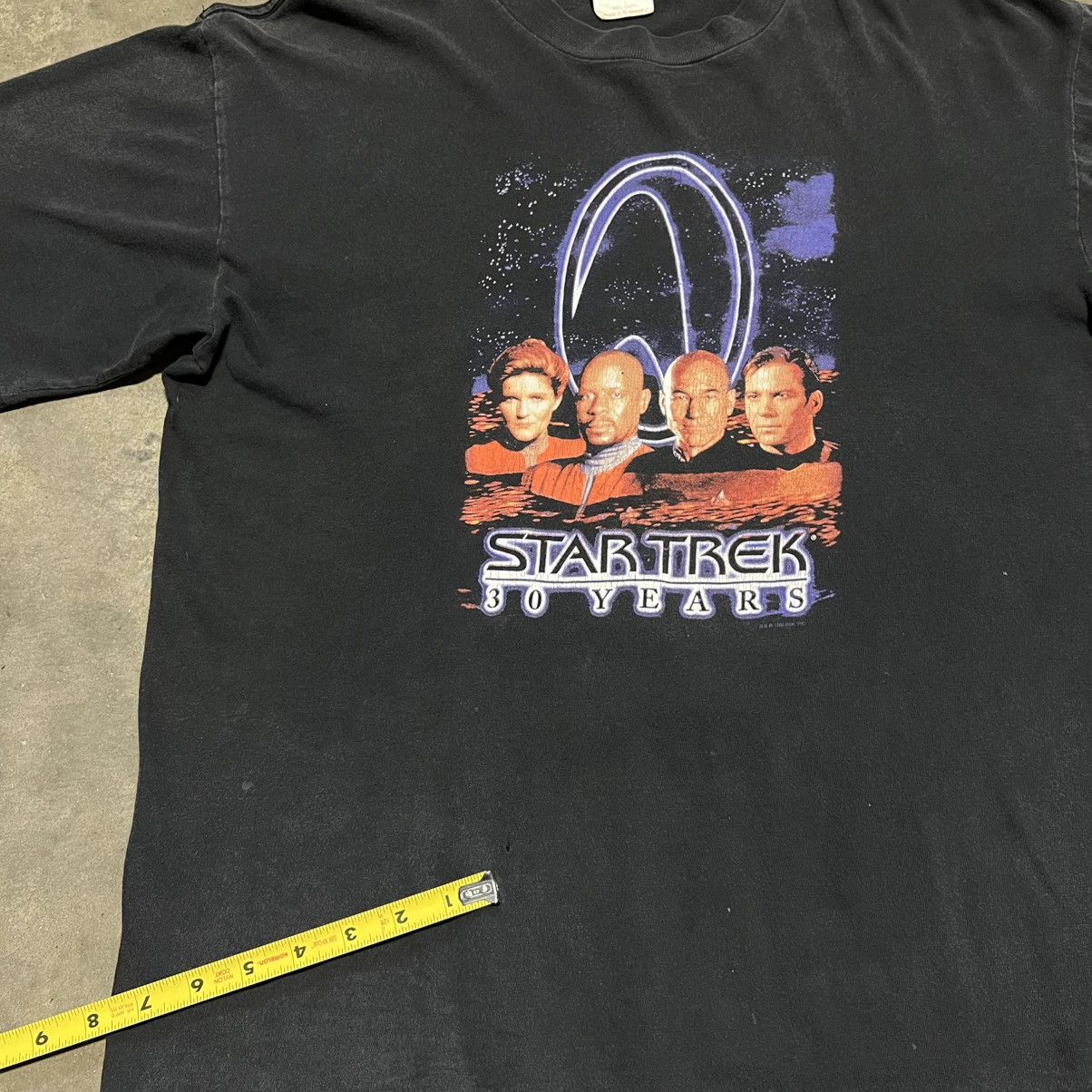 Vintage Vintage 90s Star Trek T shirt 30 Years Tv Movie Promo Faded Size US L / EU 52-54 / 3 - 6 Thumbnail