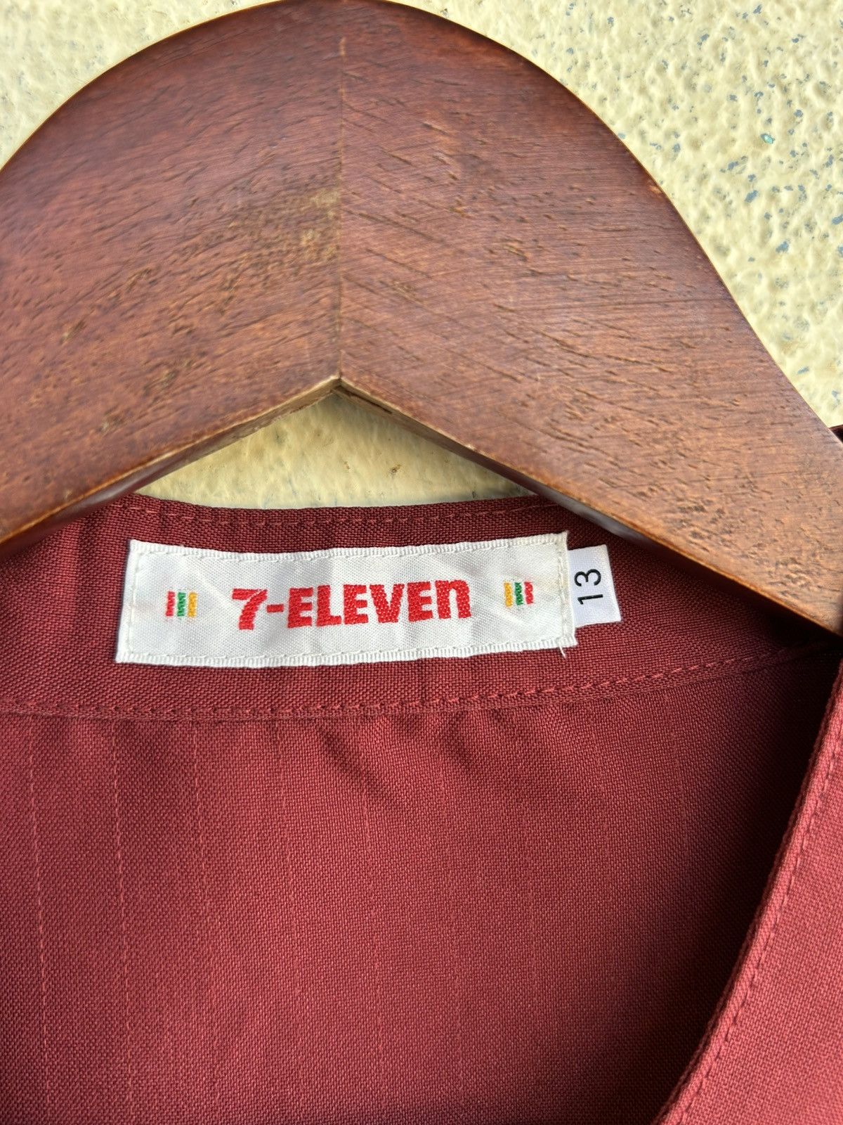 Uniform Wares Combo Sale 3 Pcs 7 Eleven Zip Up Shirts Size US S / EU 44-46 / 1 - 3 Thumbnail