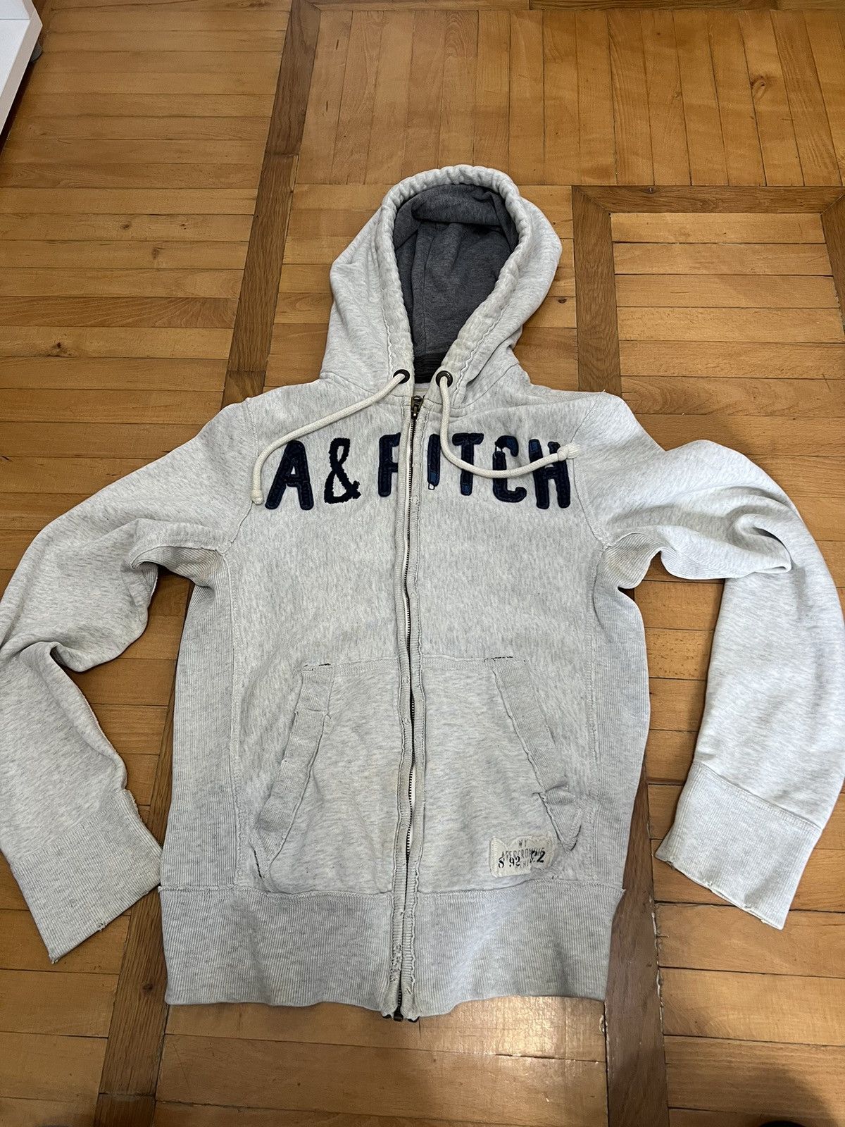 Abercrombie & Fitch × If Six Was Nine × Le Grande Bleu (L.G.B.) Distressed Abercrombie&Fitch Avant Garde zip Hoodie Size US S / EU 44-46 / 1 - 14 Thumbnail