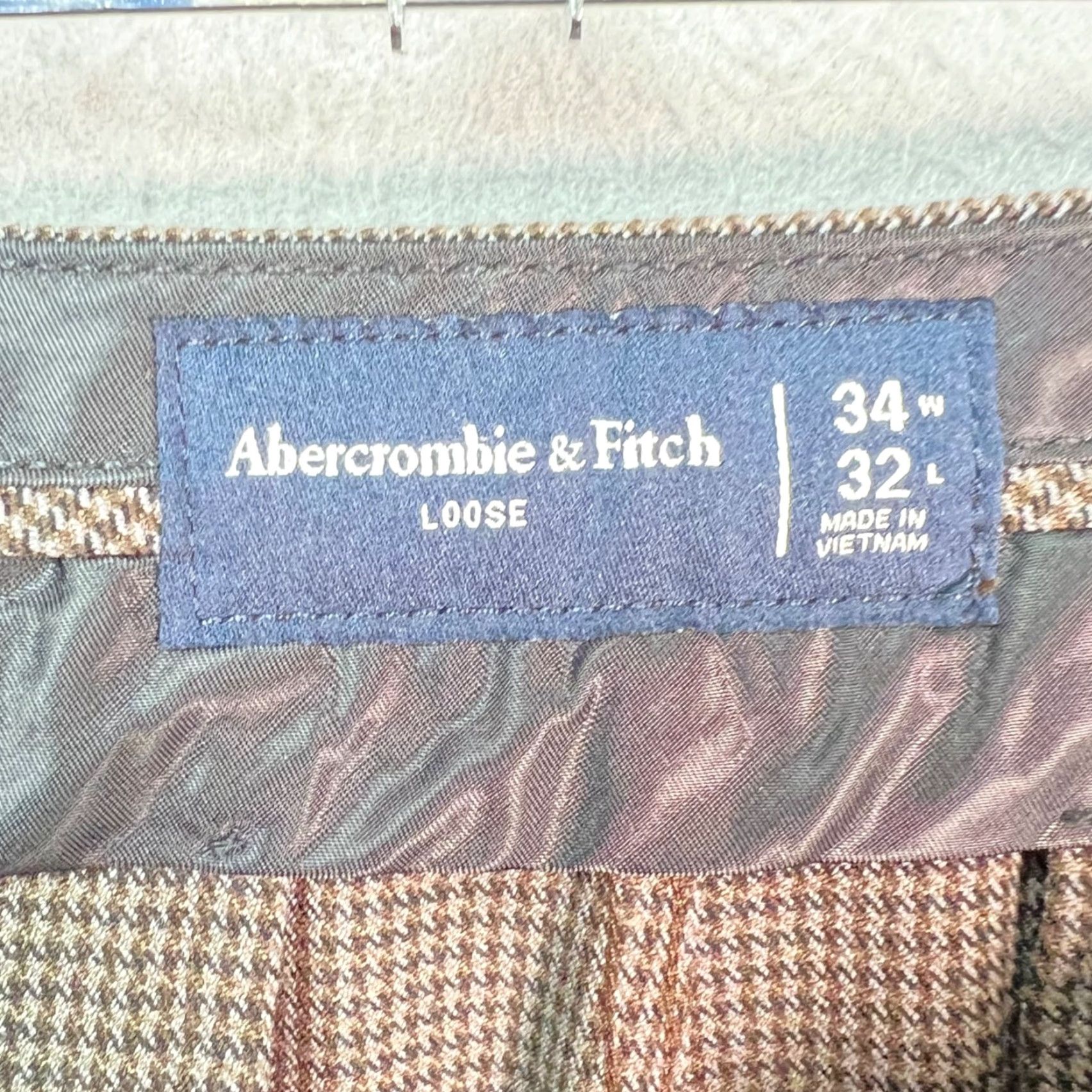 Abercrombie & Fitch Abercrombie & Fitch Mens Dress Pants 34 x 30 Brown Houndstooth Straight Pocket Slash Front Pleated Casual Lightweight 8/10 Vintage No N/A Size US 34 / EU 50 - 3 Thumbnail