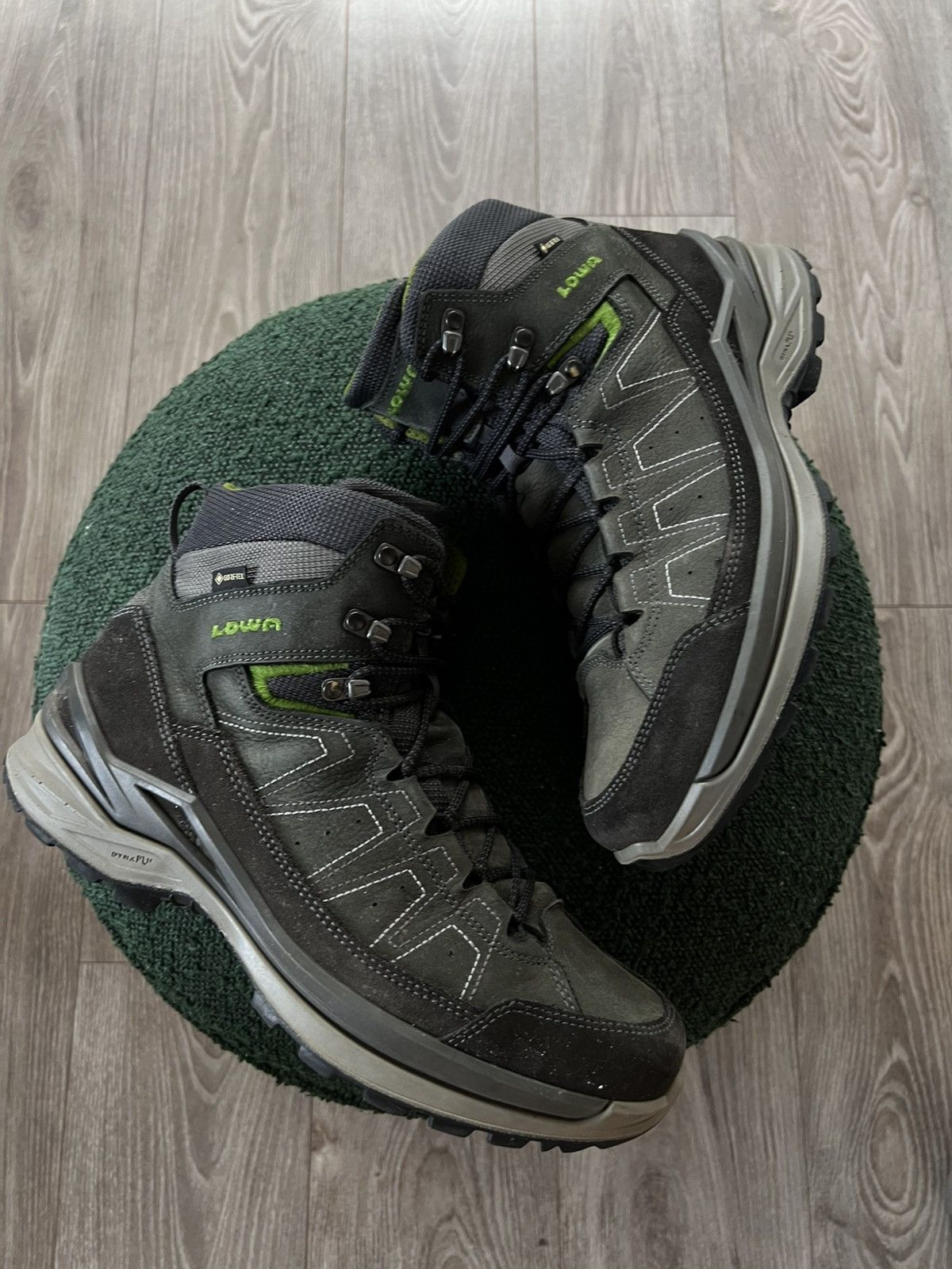 LOWA Lowa Toro Evo GTX Gore-Tex Mid Gorpcore Trail Boots Size US 9.5 / EU 42-43 - 12 Thumbnail