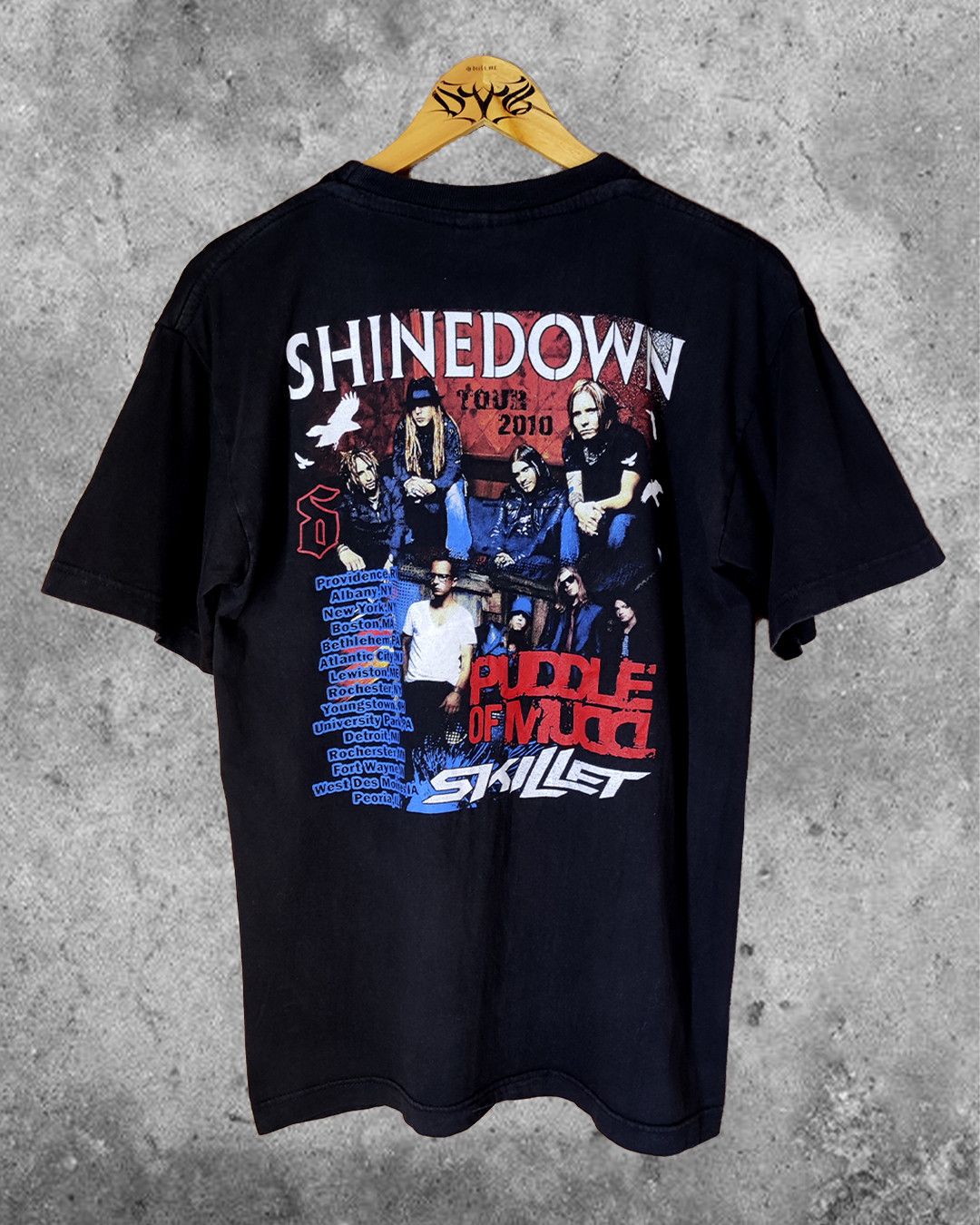 Band Tees 2010 Shinedown & Puddle Of Mudd tour tee Size US M / EU 48-50 / 2 - 1 Thumbnail
