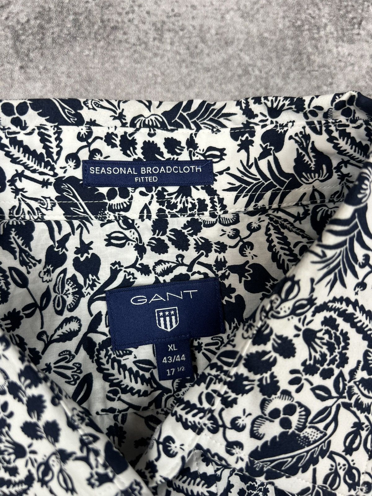 Gant Gant Mens Button Up Shirt Floral White Xlarge Size US XL / EU 56 / 4 - 3 Thumbnail